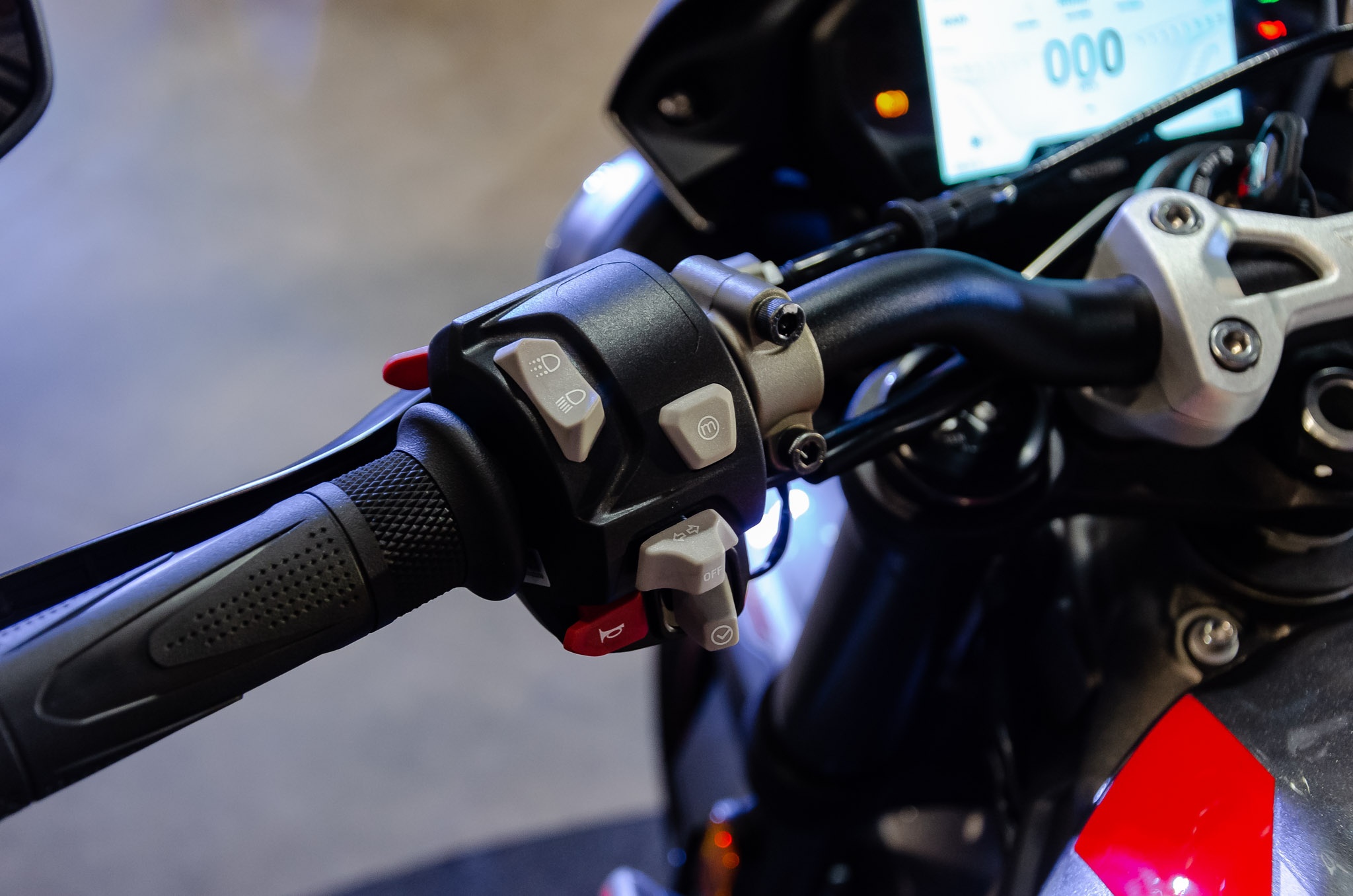 gia xe Triumph anh 10