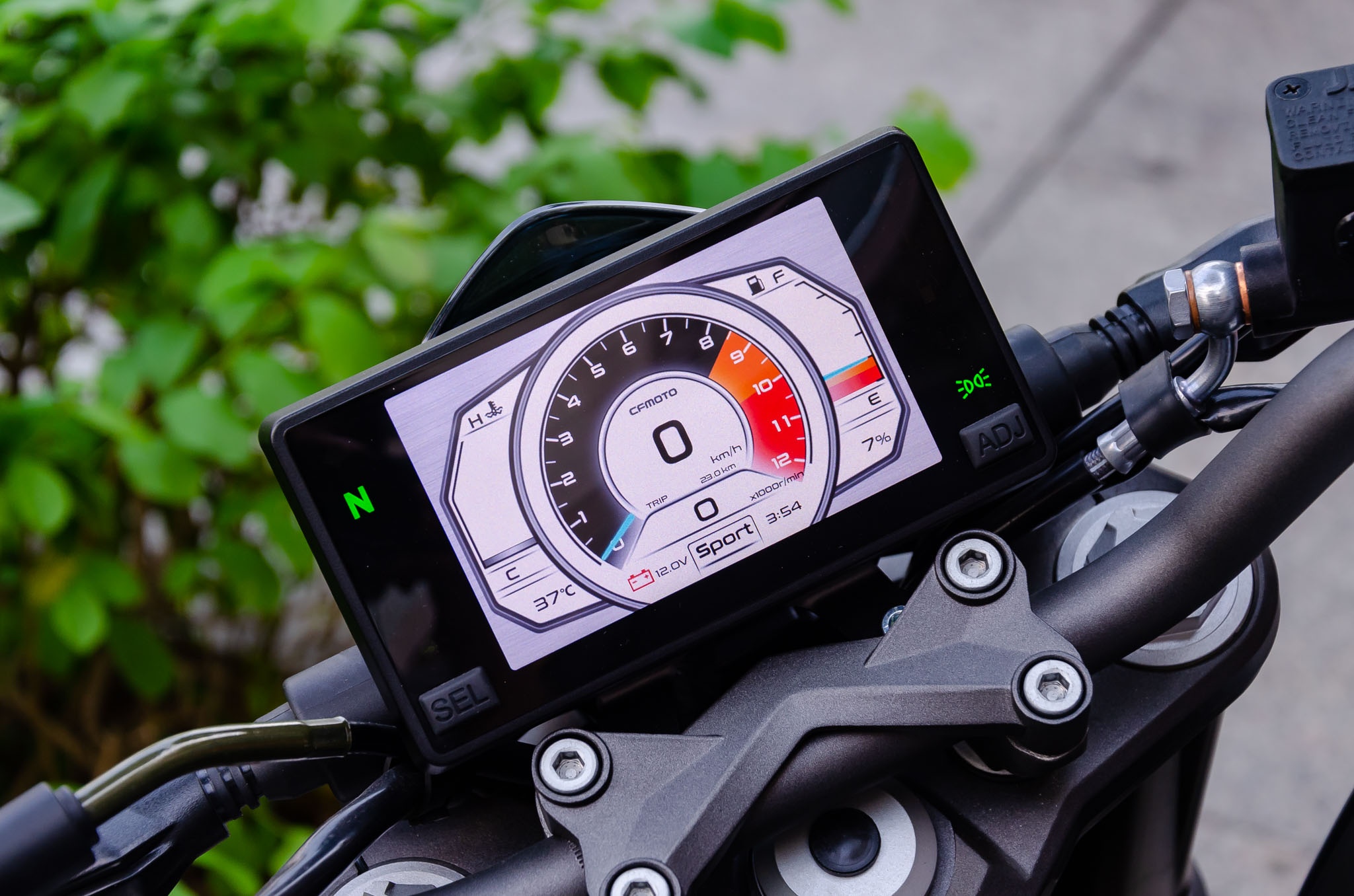 gia xe cfmoto anh 13