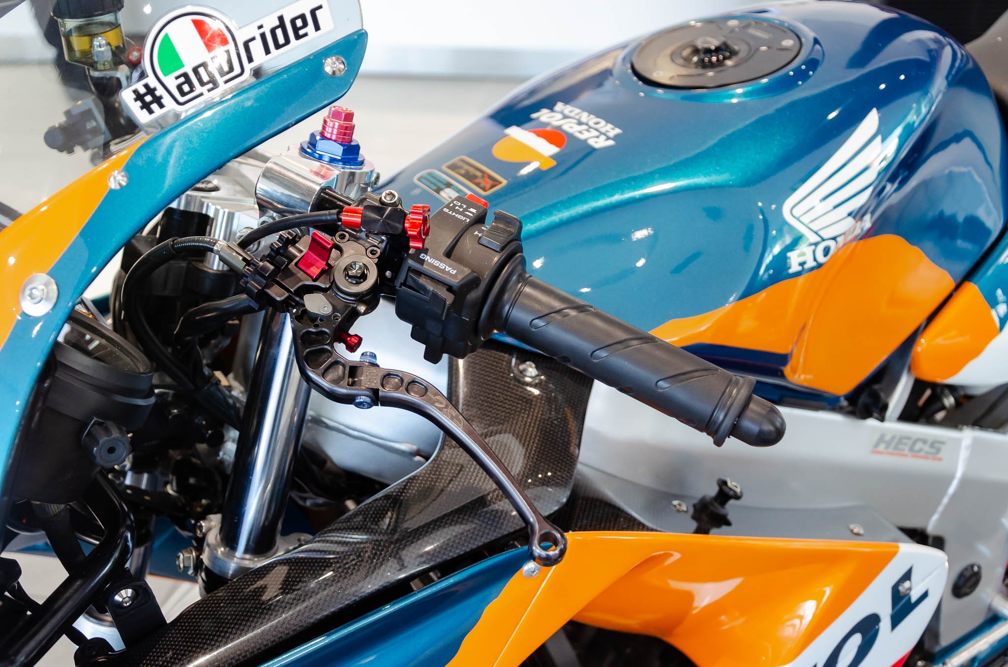 giá Honda nsr150 ảnh 16 gia Honda nsr150 anh 16
