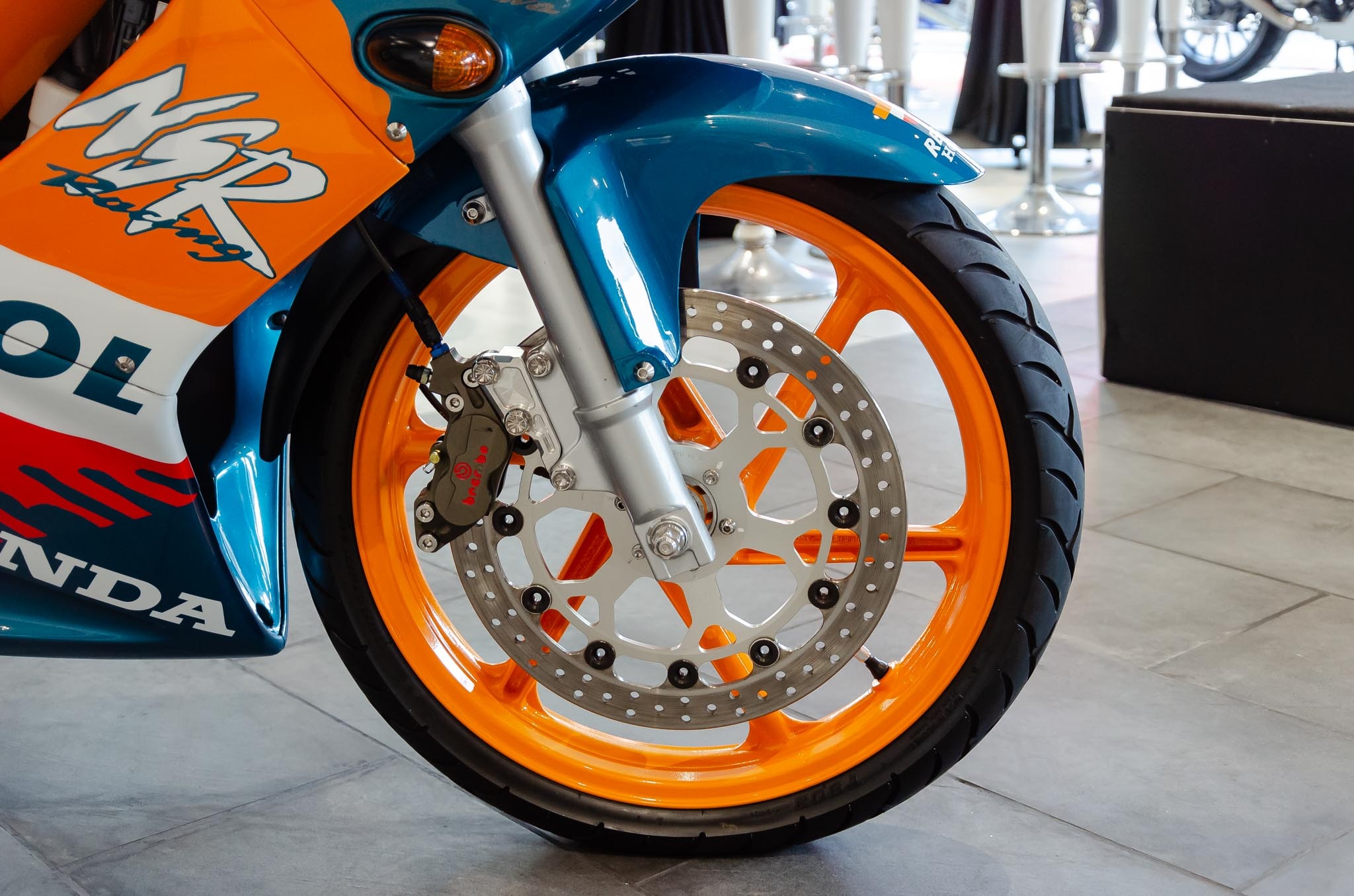 giá Honda nsr150 ảnh 8 gia Honda nsr150 anh 8
