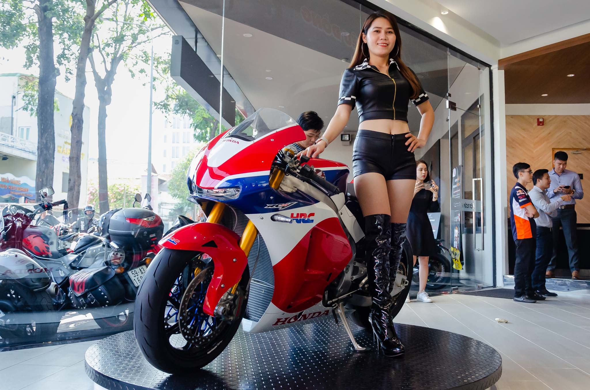 nang cap moto anh 13