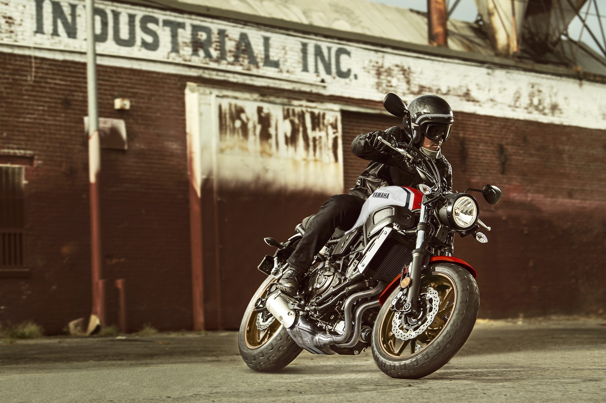 giá xe môtô Yamaha ảnh 1 gia xe moto Yamaha anh 1