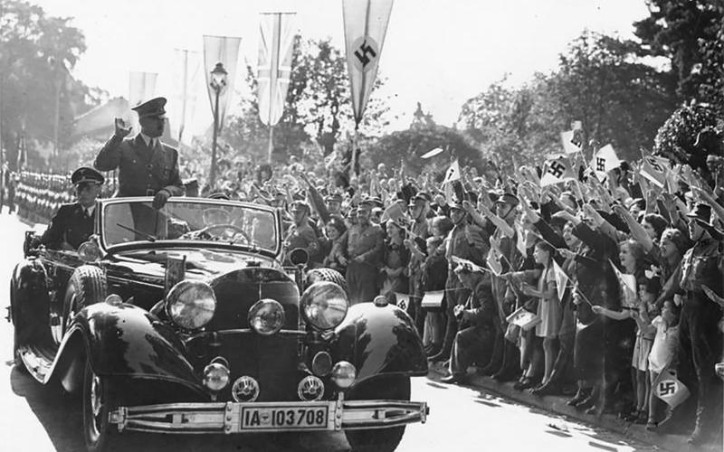 Rolls-Royce Phantom anh 1