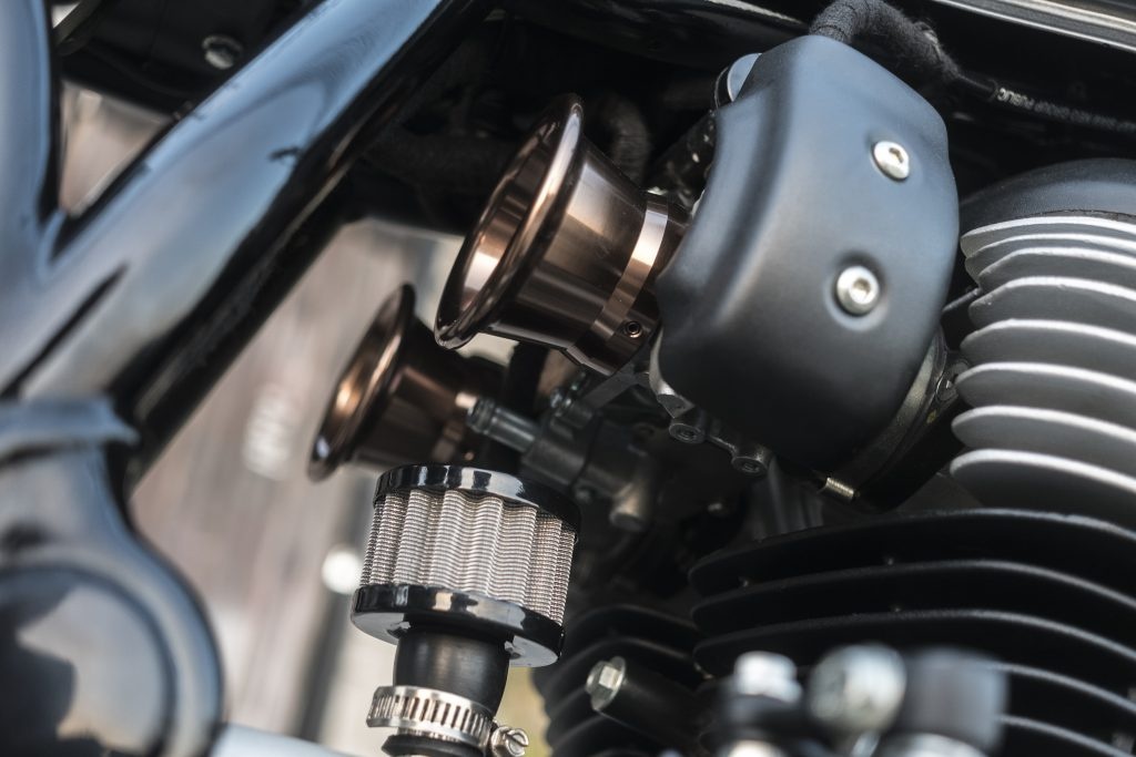 gia xe Royal Enfield anh 22