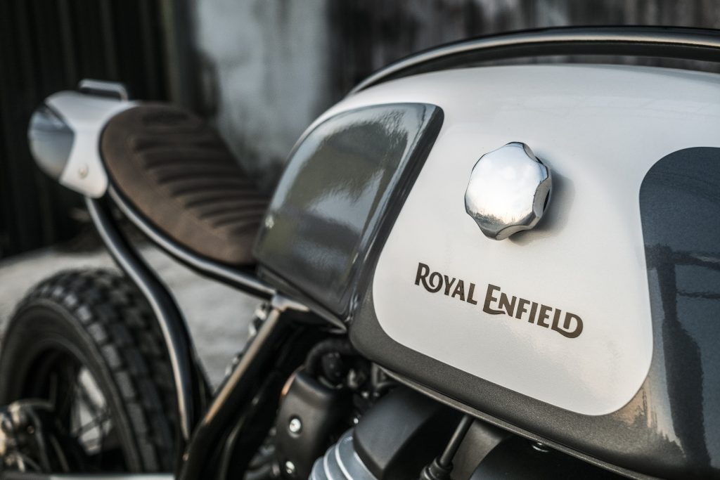 gia xe Royal Enfield anh 14