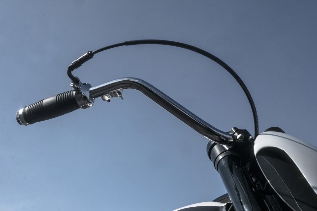 gia xe Royal Enfield anh 13