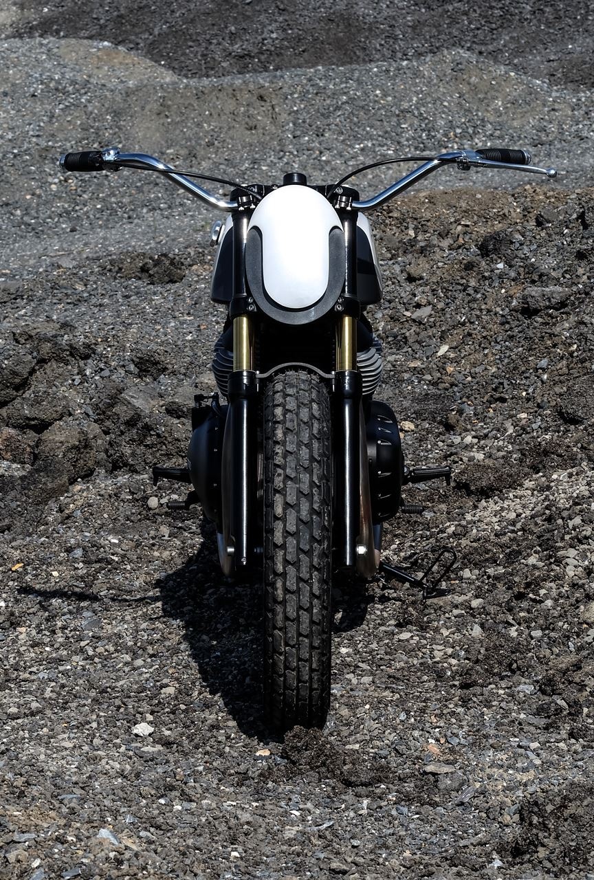 gia xe Royal Enfield anh 10