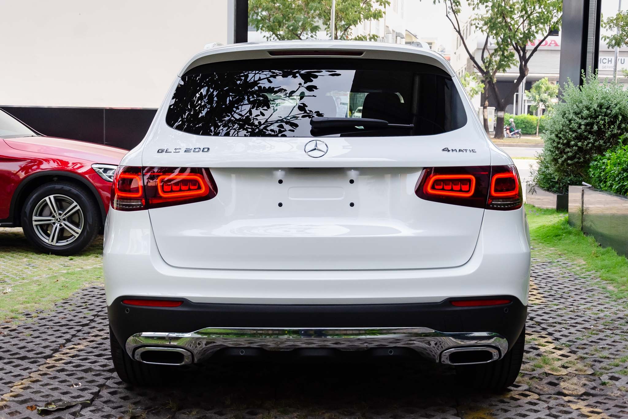 Mercedes glc 200 anh 5