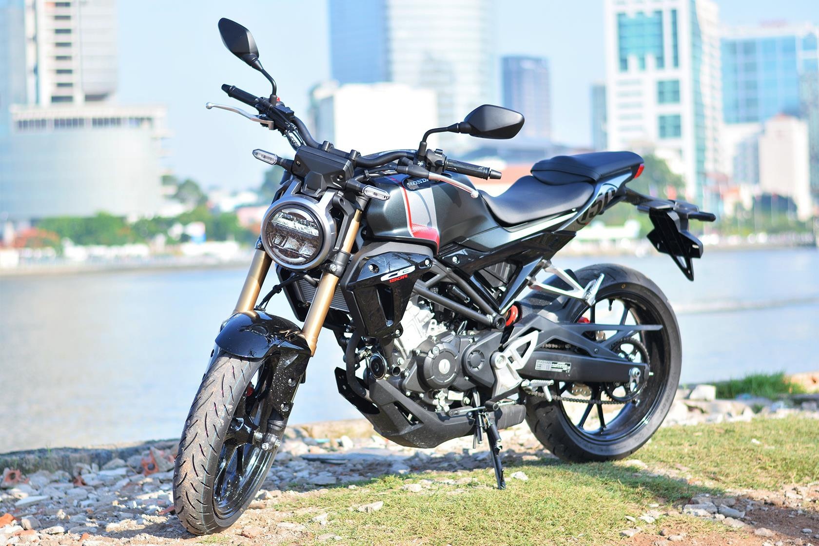 gia Yamaha xsr 155 anh 2