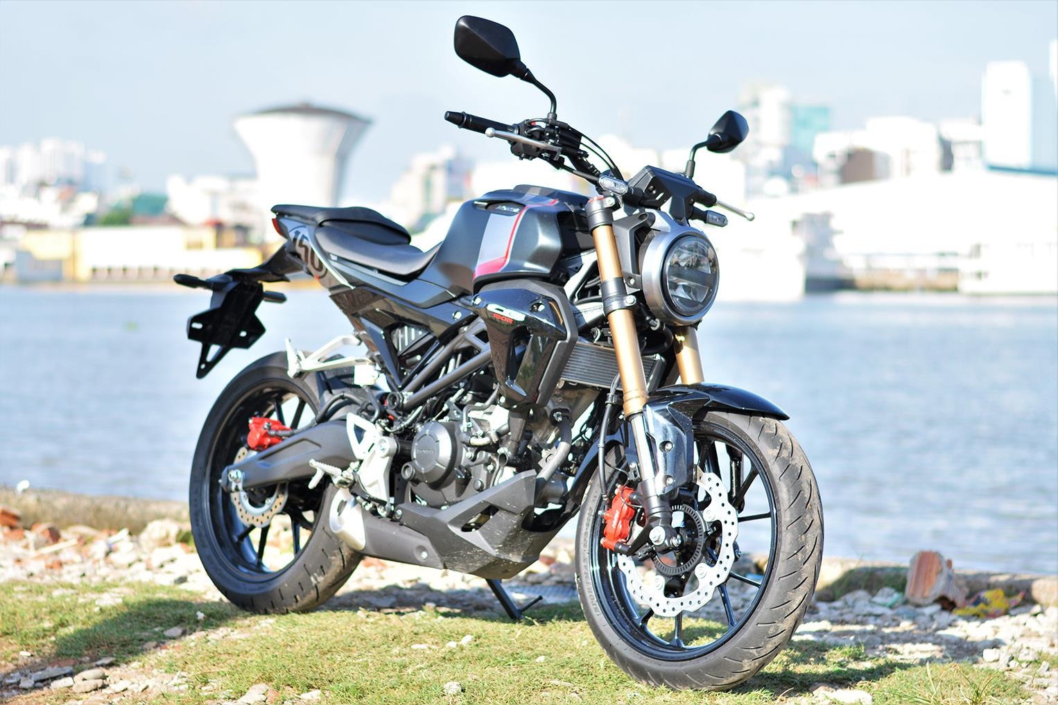 gia Yamaha xsr 155 anh 4