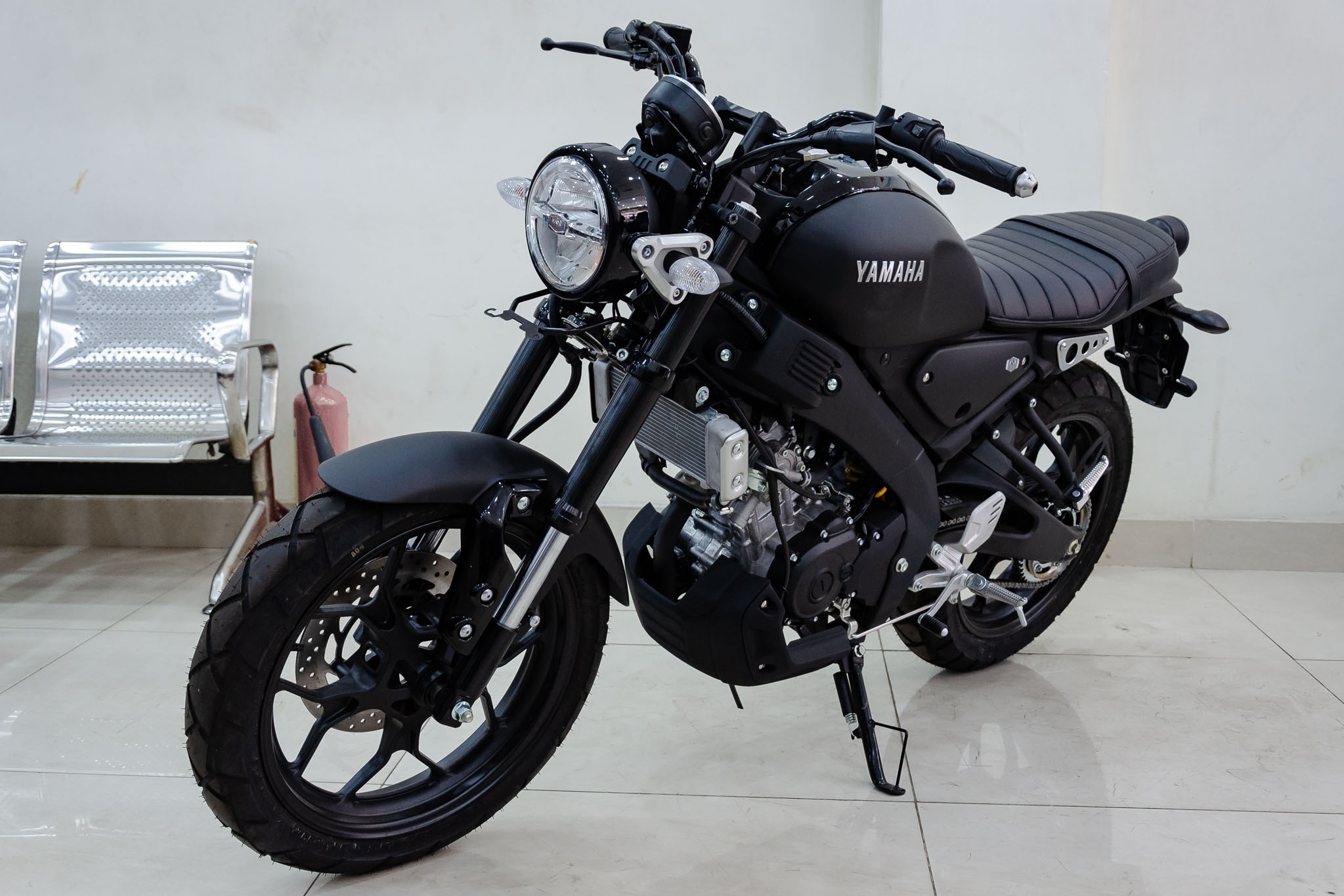 gia Yamaha xsr 155 anh 3