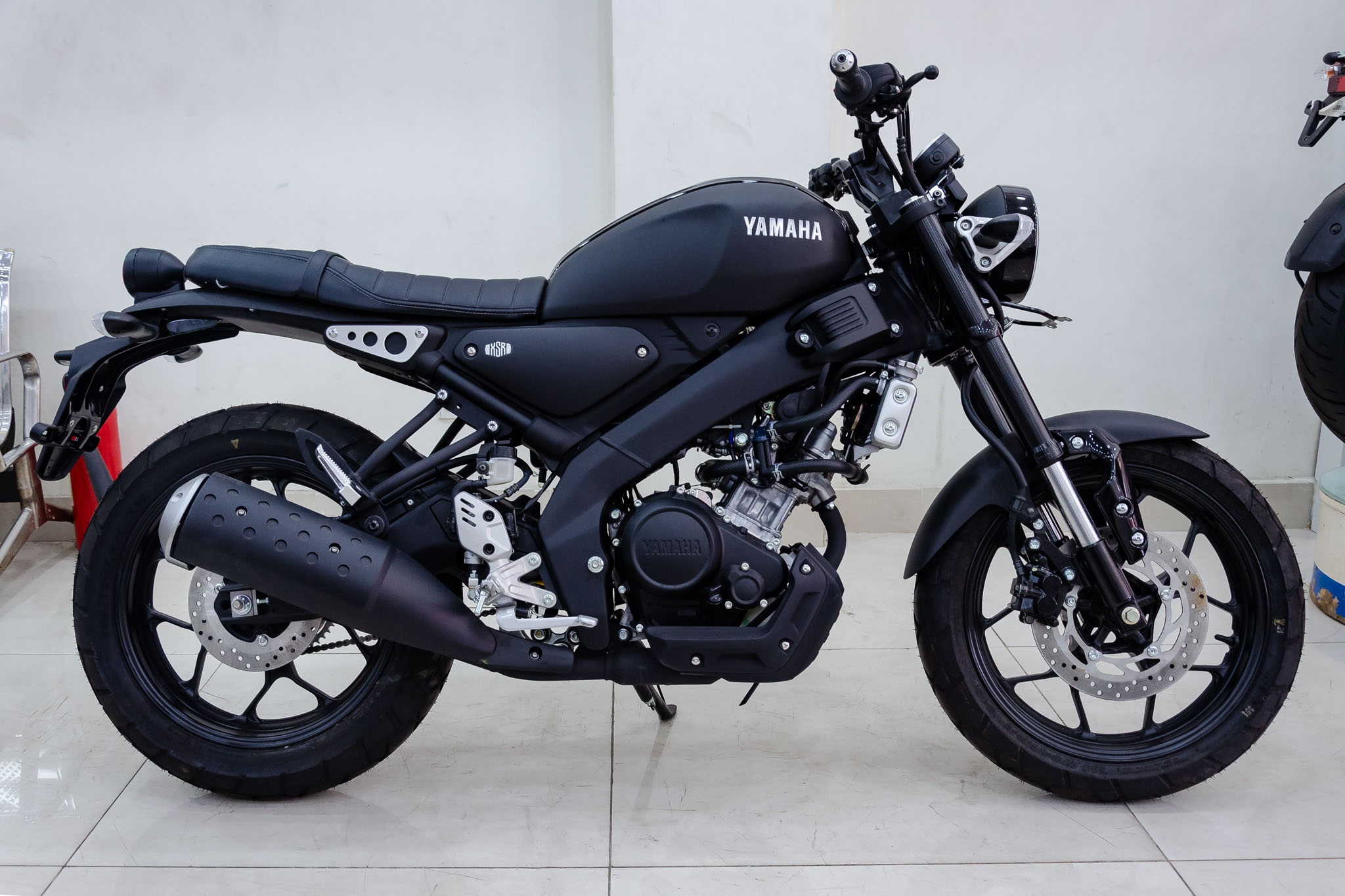 gia Yamaha xsr 155 anh 7