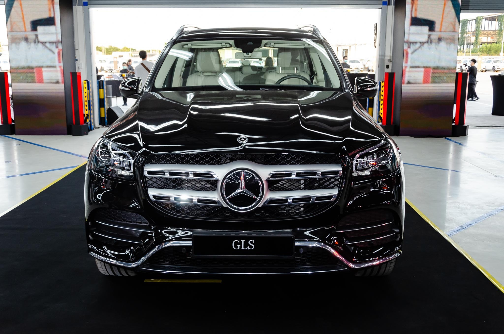 gia Mercedes gls 2020 anh 4