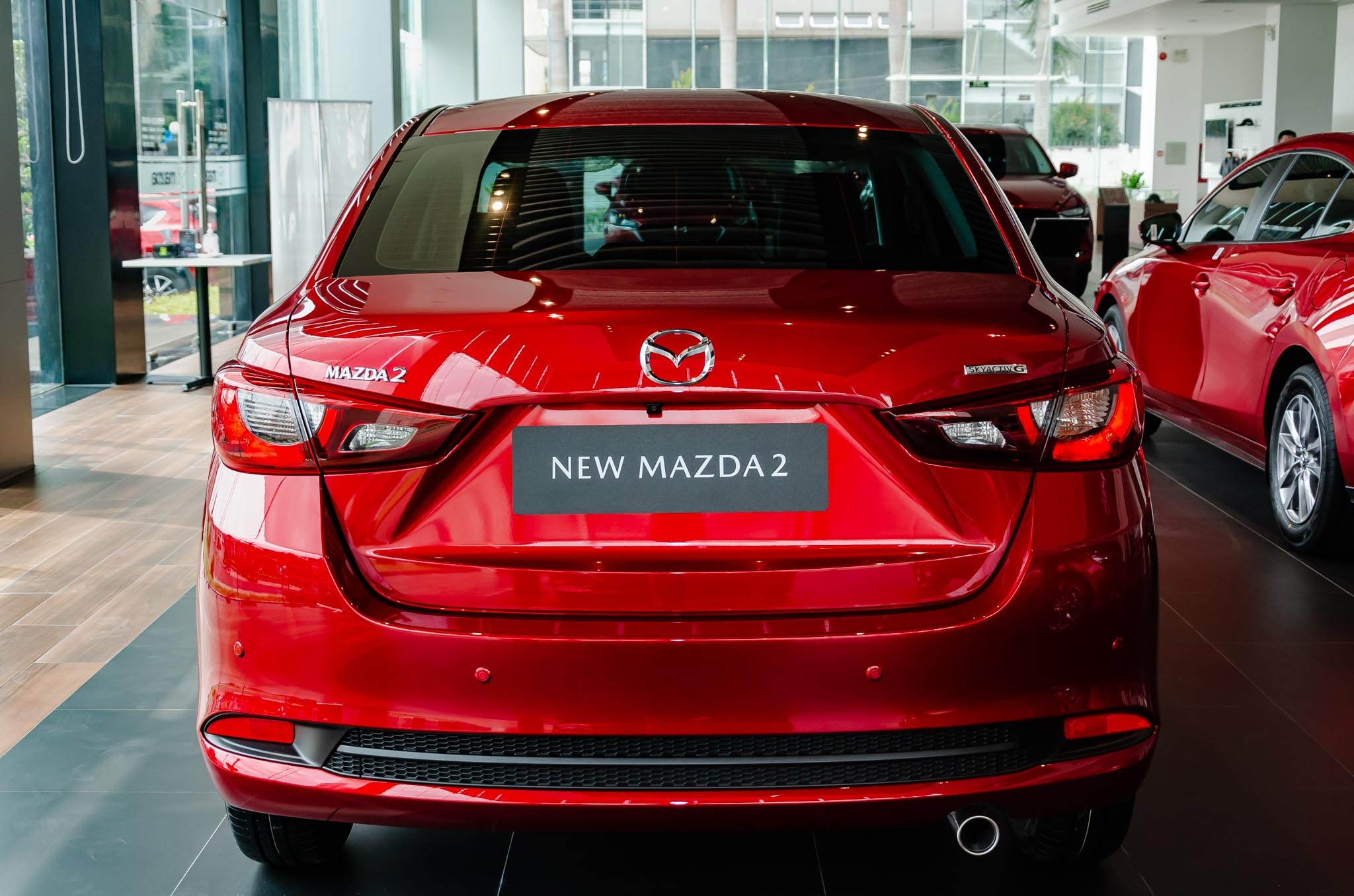 gia Mazda2 2020 anh 9