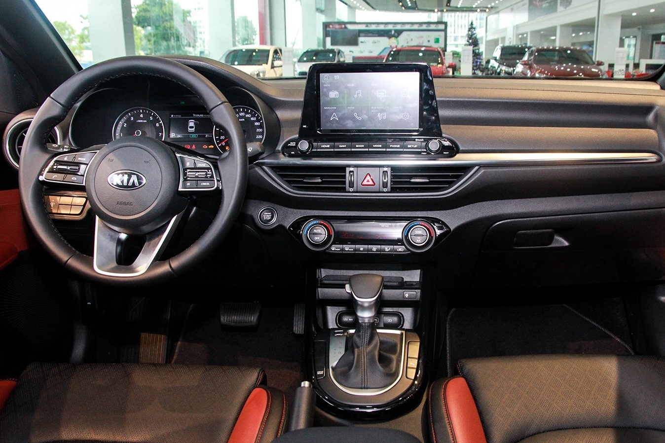 chọn Toyota Vios G hay Kia Cerato Luxury ảnh 10 chon Toyota Vios G hay Kia Cerato Luxury anh 10