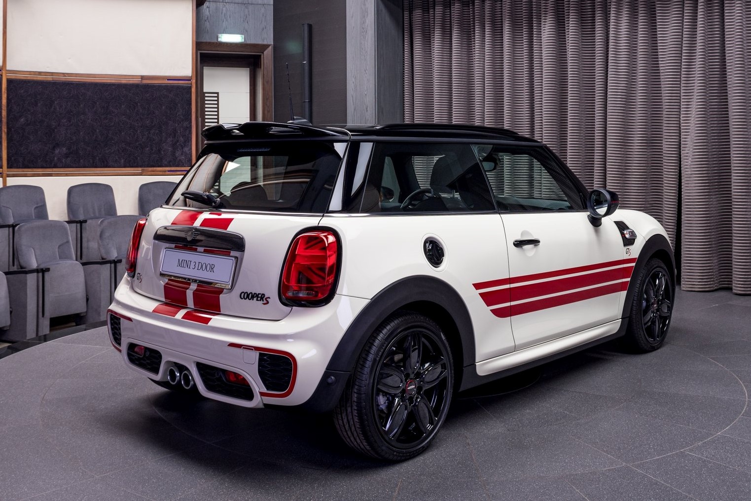 Mini Cooper S 2020 anh 4
