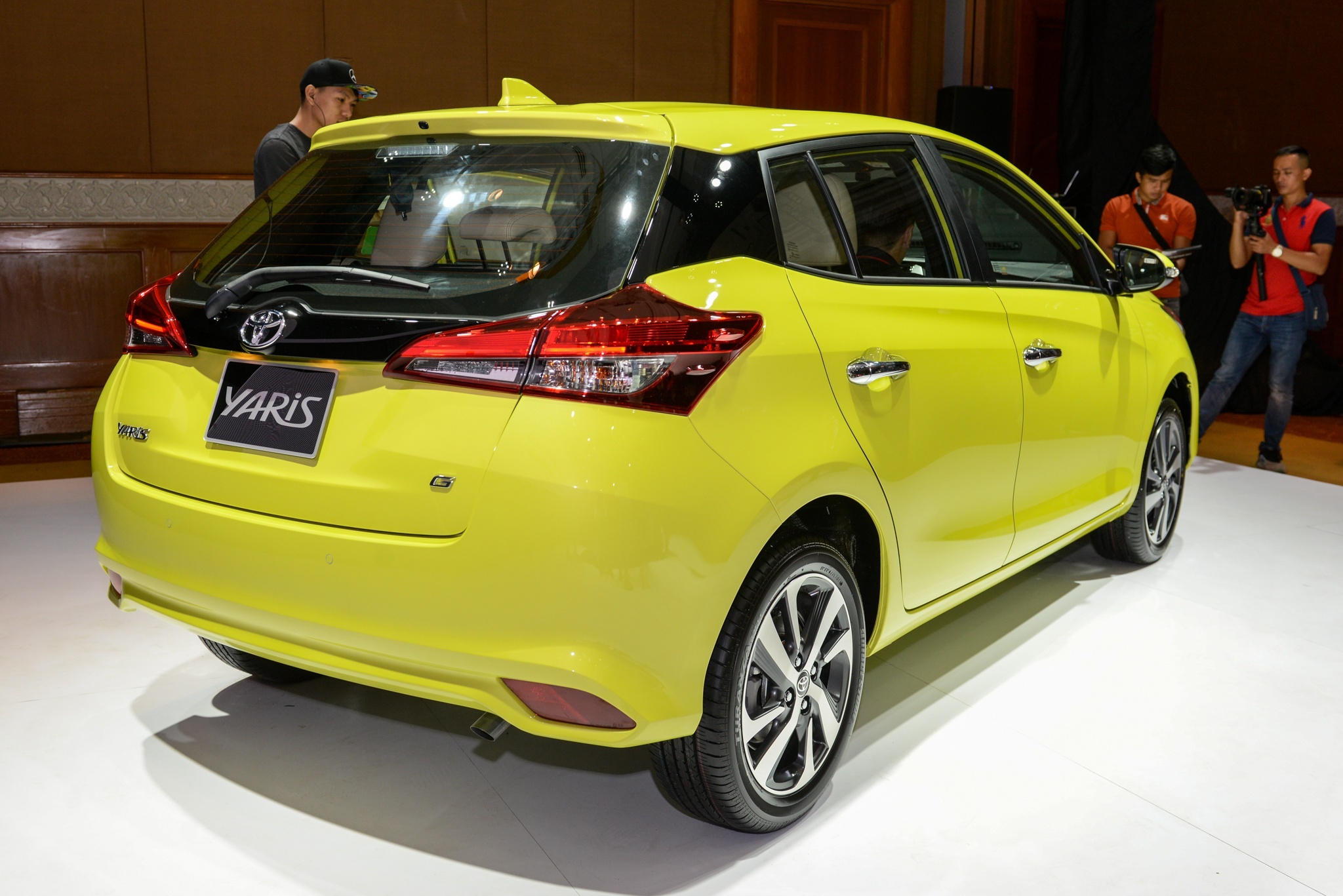 hatchback nhập khẩu ảnh 5 hatchback nhap khau anh 5