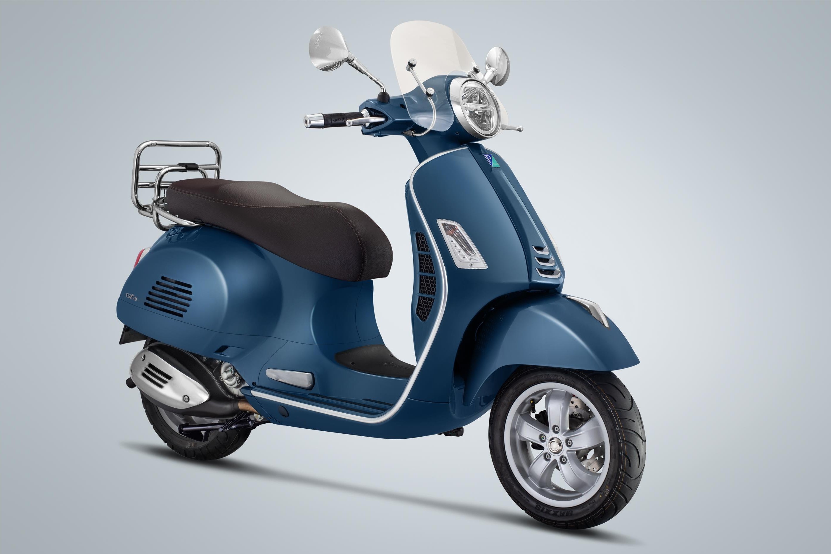 xe phan khoi lon gia re o VN anh 19