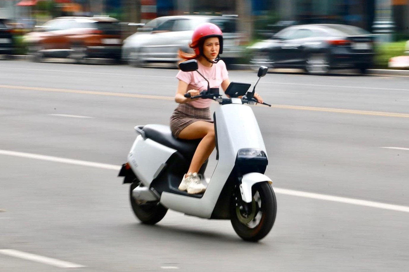 Co the co them bang lai A0 cho xe may duoi 50 cc va xe may dien hinh anh