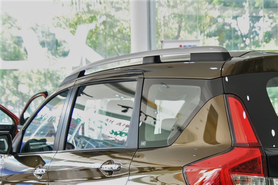 trang bi tien nghi oto anh 2