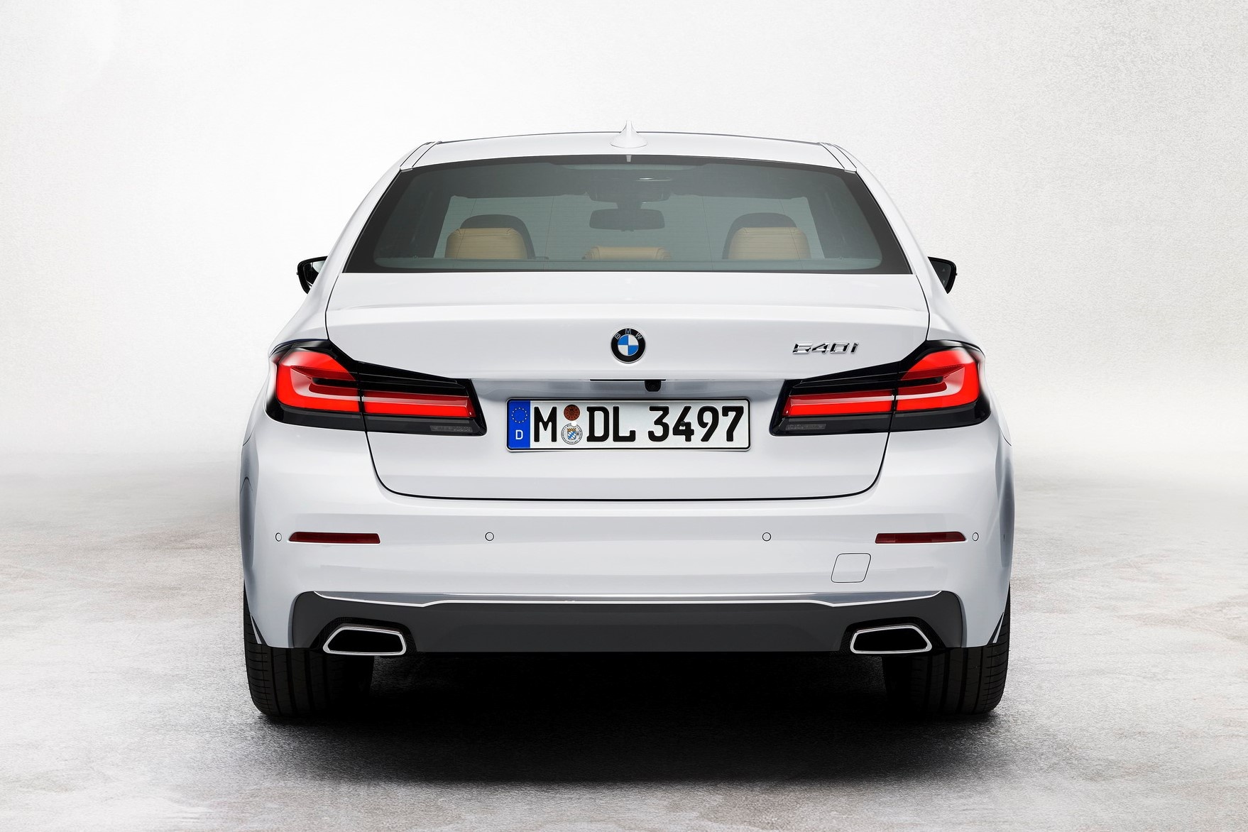 BMW 5-Series 2021 anh 5