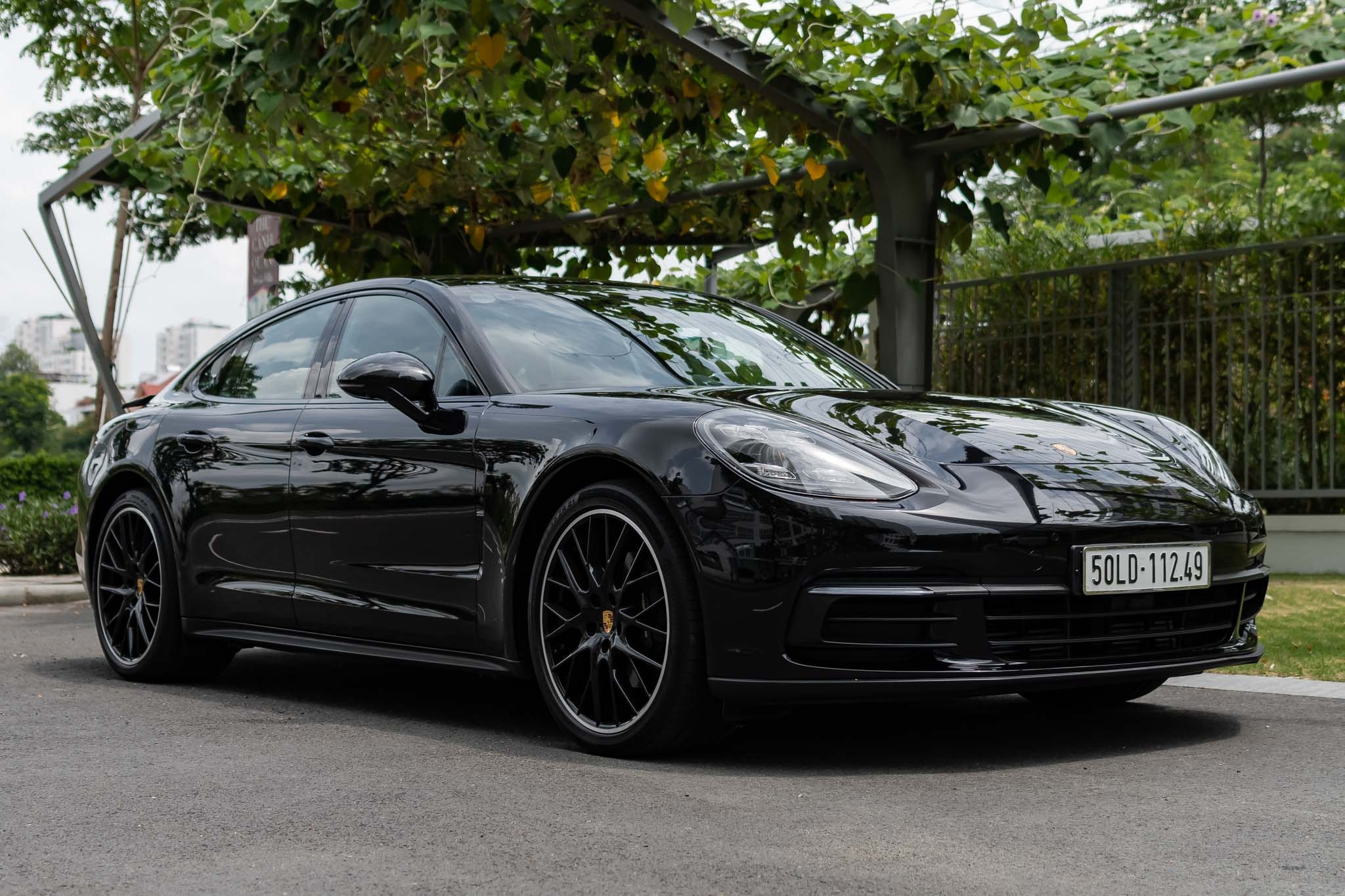 Chi tiet Porsche Panamera duoc trang bi bo mam gia 270 trieu dong hinh anh