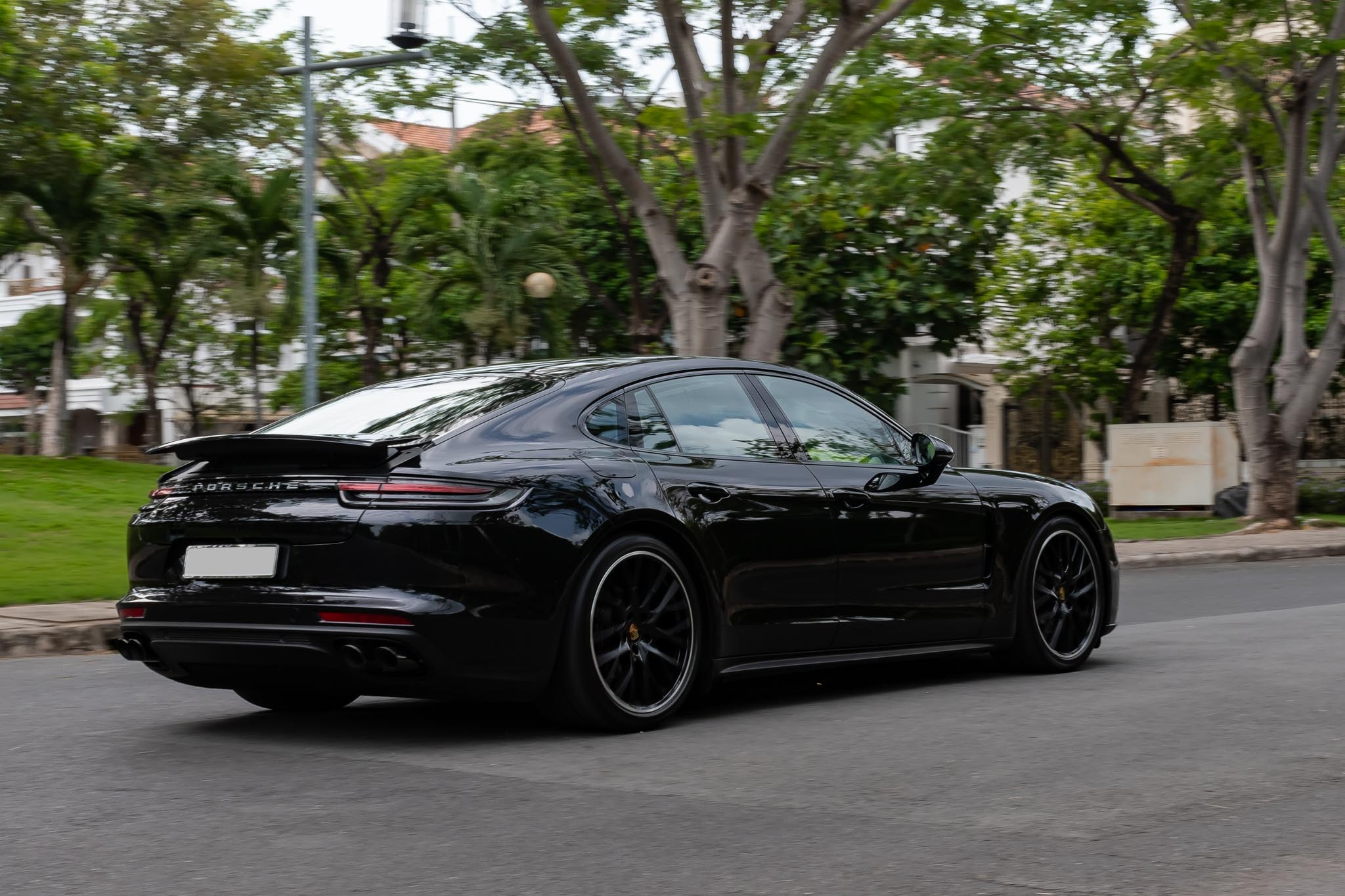 giá Porsche Panamera ảnh 39 gia Porsche Panamera anh 39