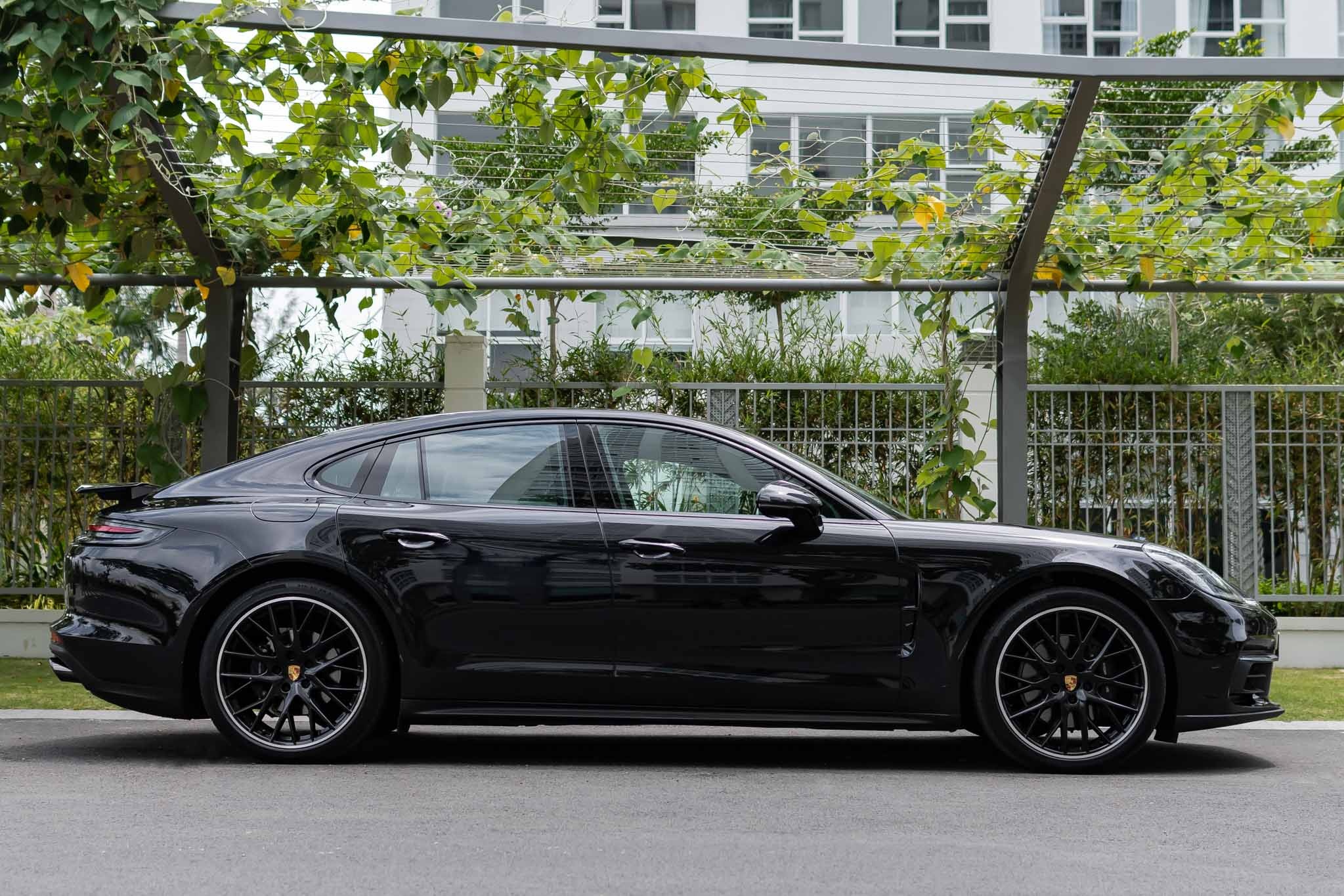 giá Porsche Panamera ảnh 8 gia Porsche Panamera anh 8