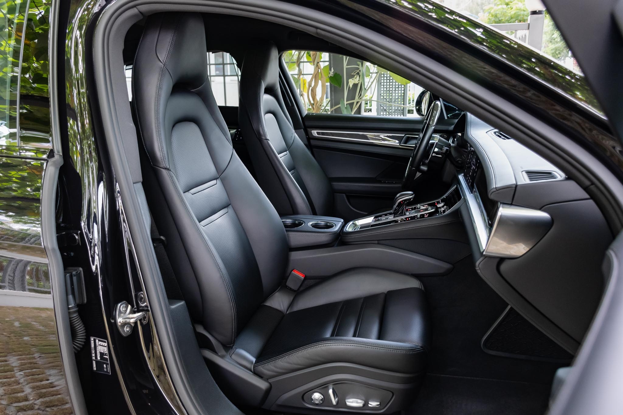 giá Porsche Panamera ảnh 26 gia Porsche Panamera anh 26