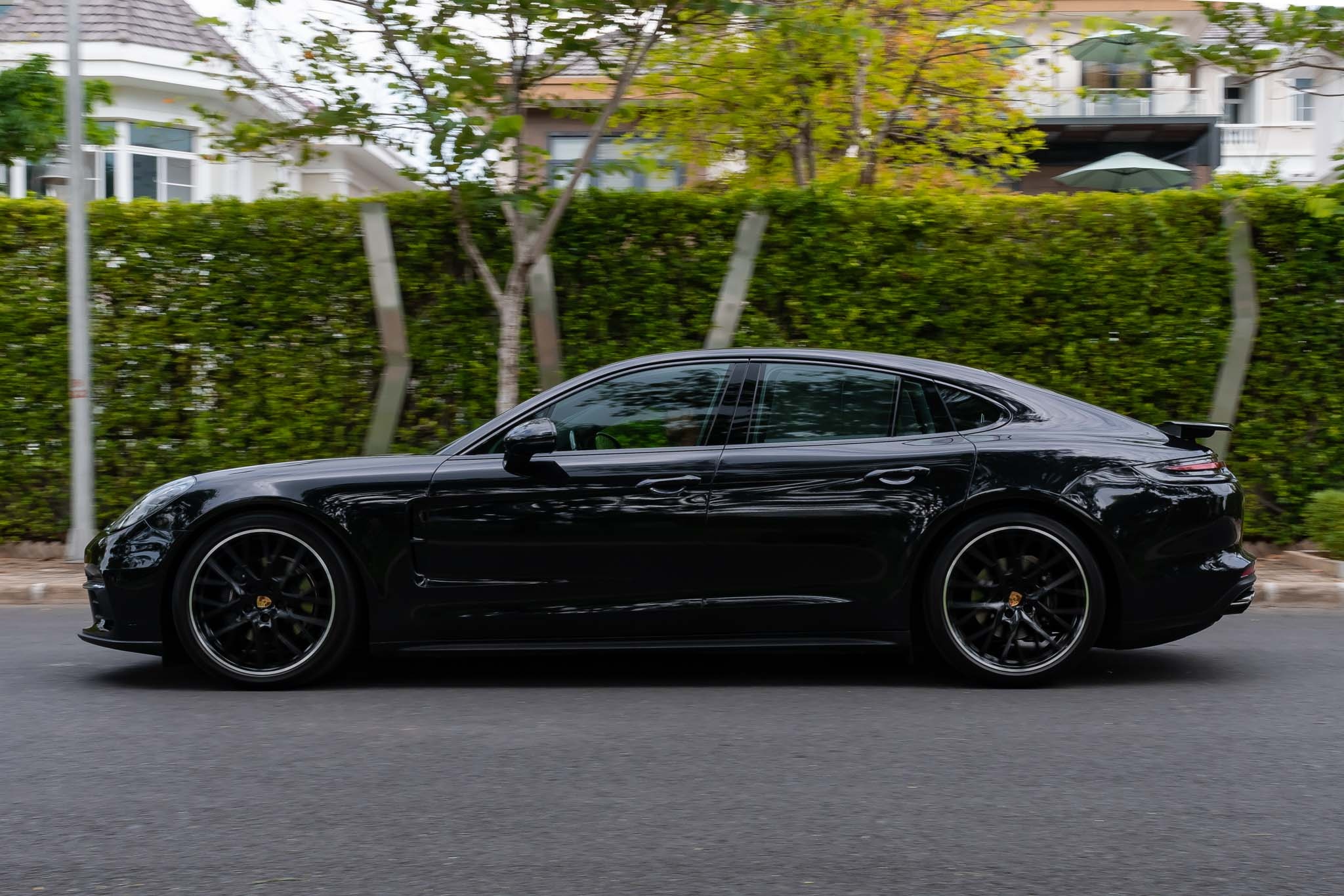 giá Porsche Panamera ảnh 40 gia Porsche Panamera anh 40