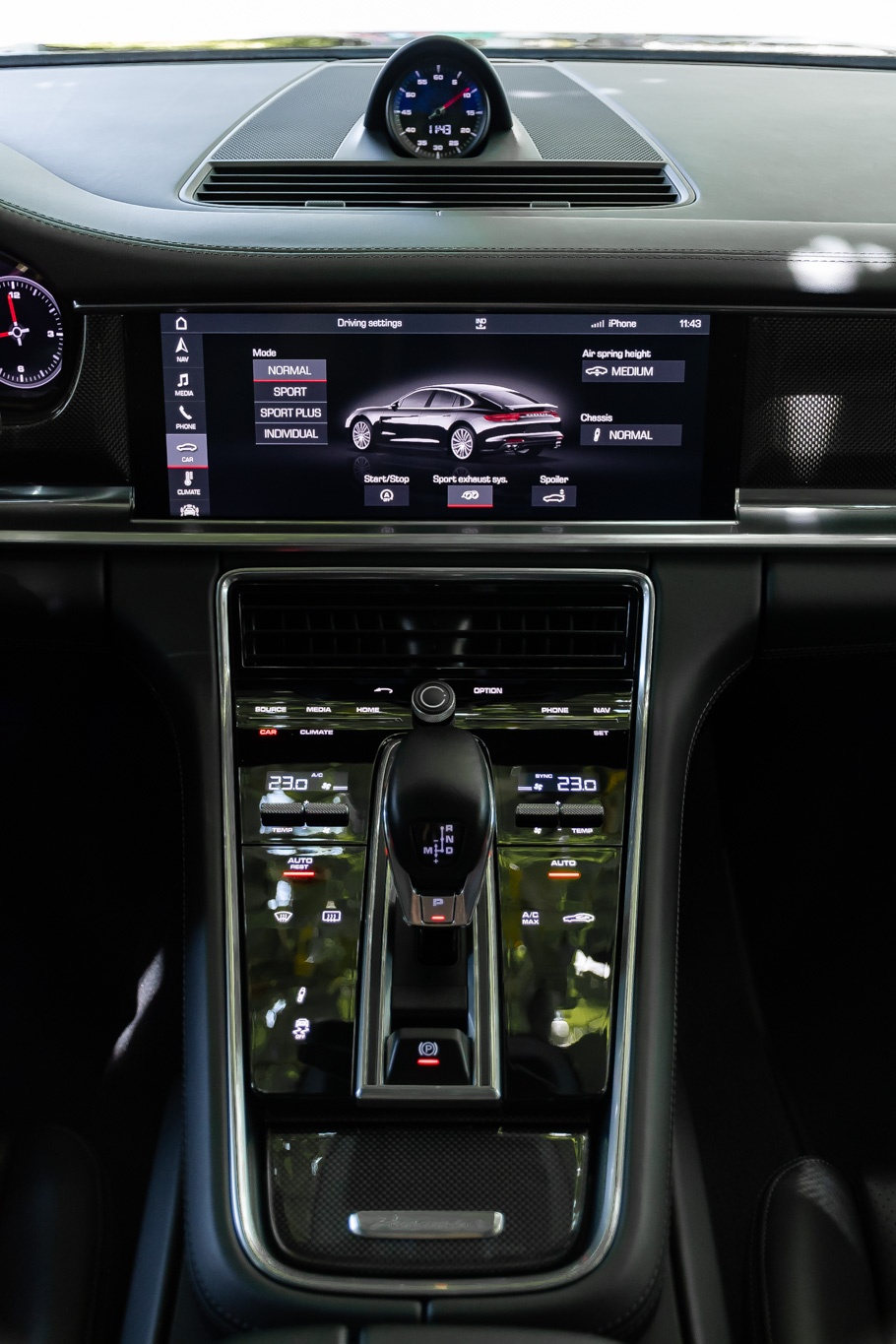 giá Porsche Panamera ảnh 20 gia Porsche Panamera anh 20