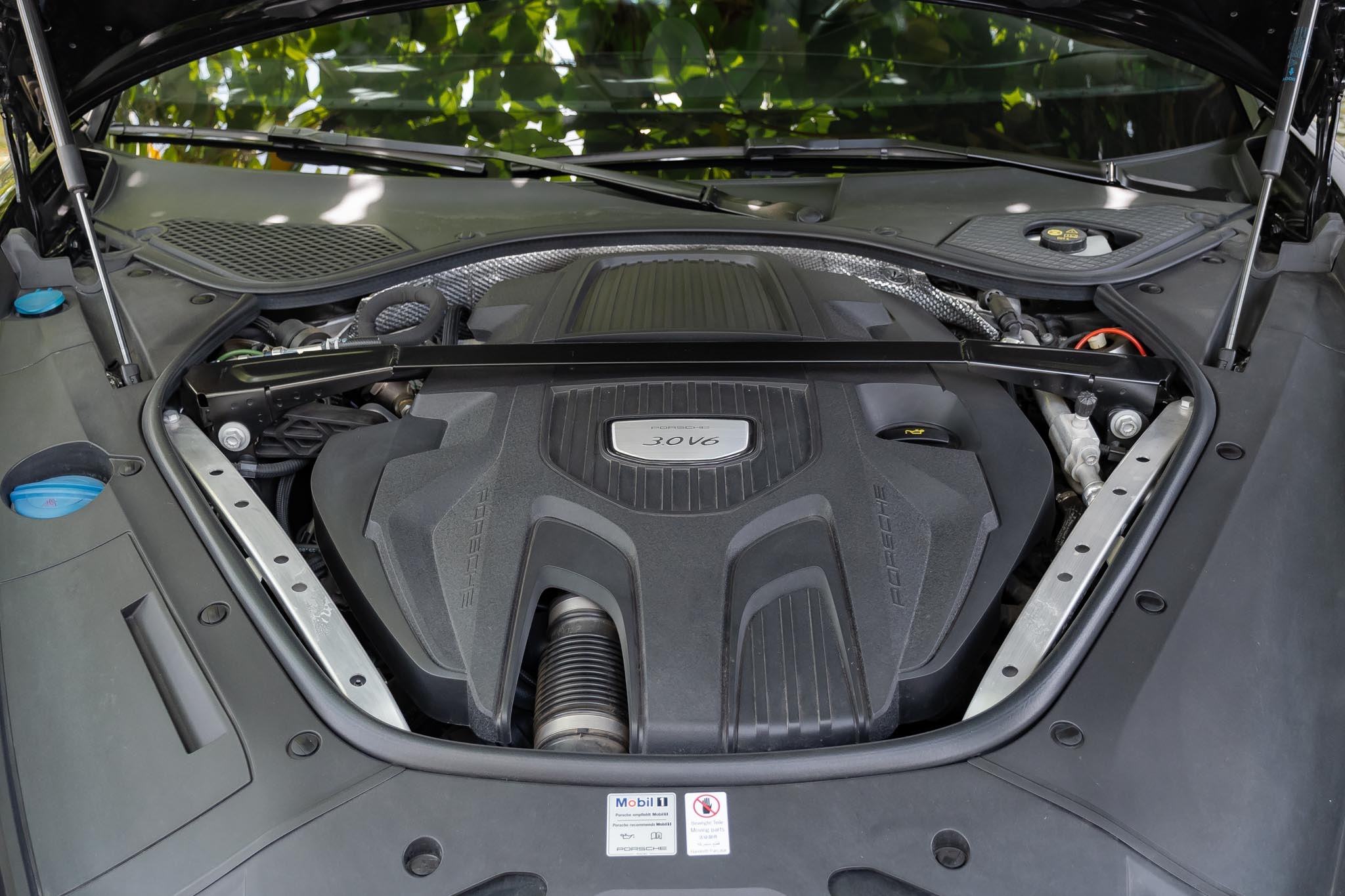 giá Porsche Panamera ảnh 34 gia Porsche Panamera anh 34