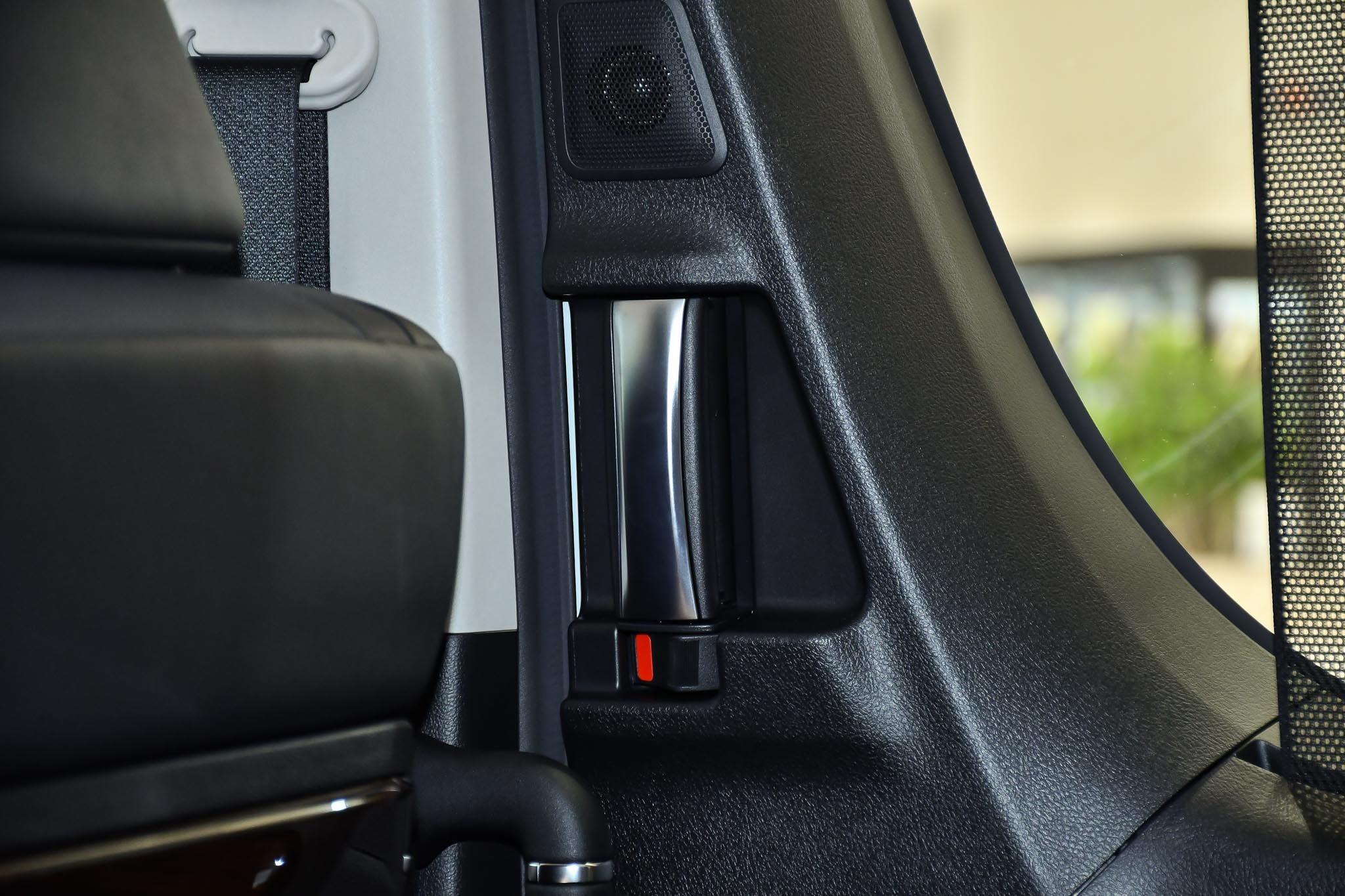 xe MPV cỡ lớn ảnh 12 xe MPV co lon anh 12