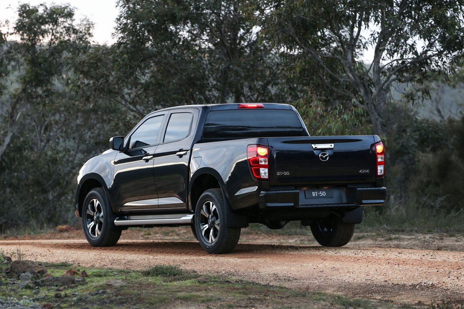 Mazda BT-50 2021 anh 5