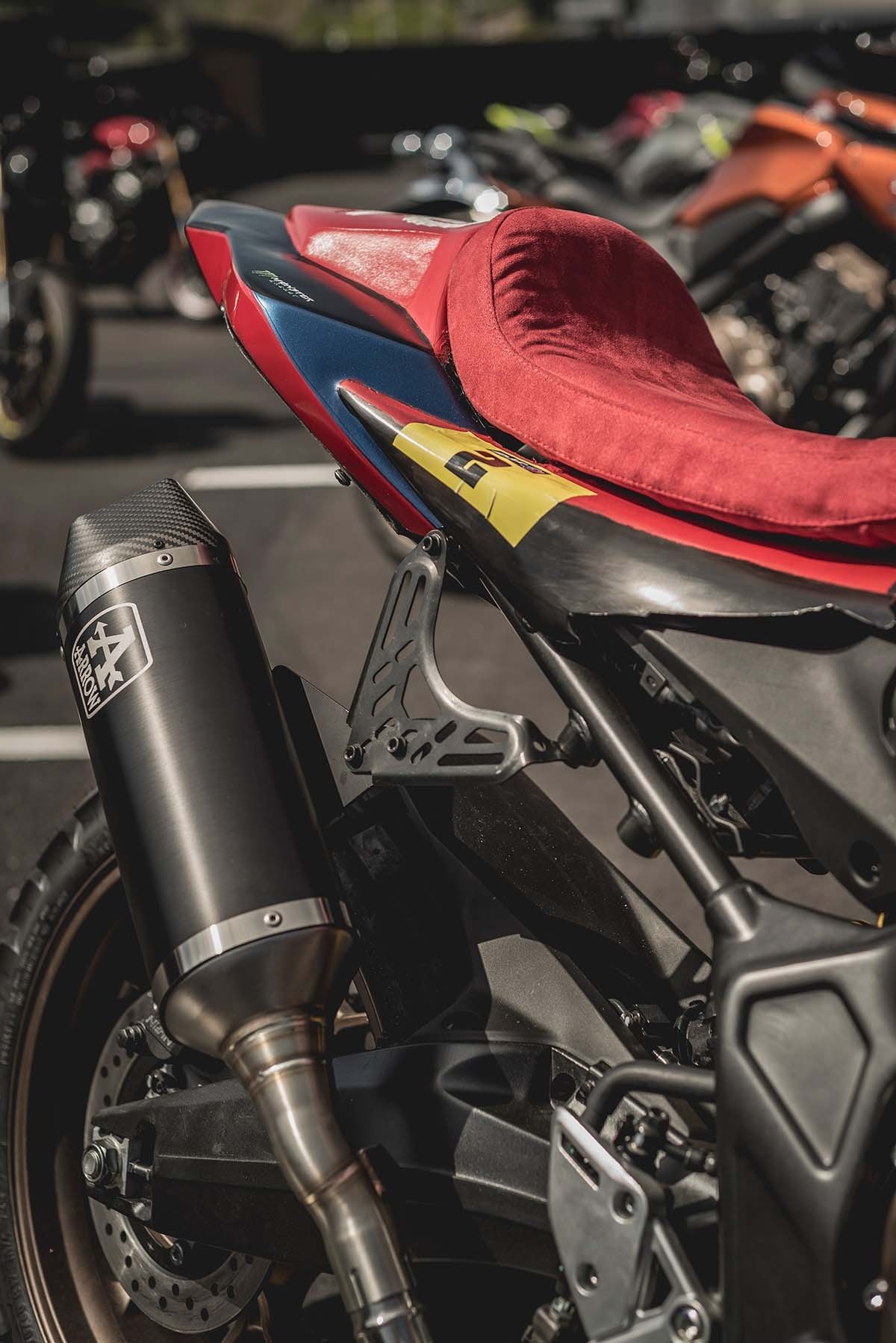 nakedbike hạng trung ảnh 6 nakedbike hang trung anh 6