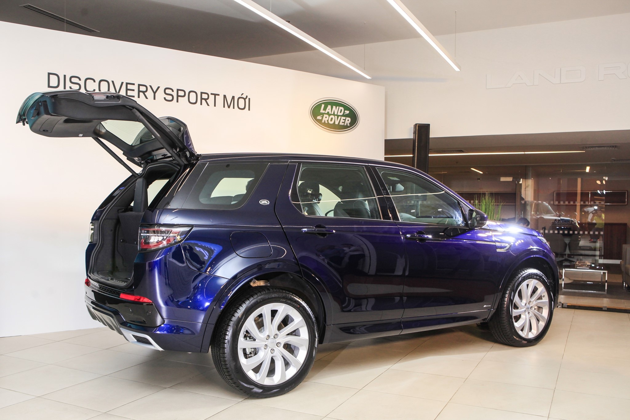 Land Rover Discovery Sport 2020 ảnh 8 Land Rover Discovery Sport 2020 anh 8