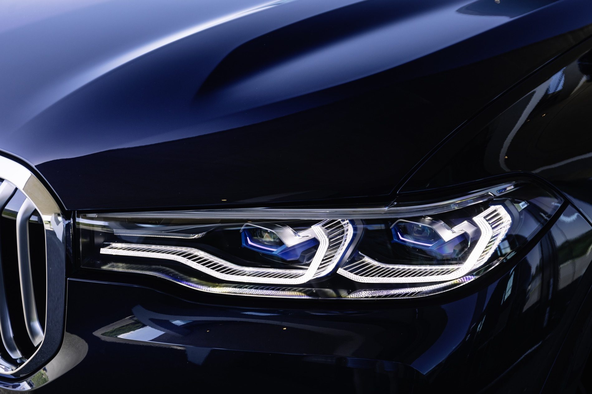 Phien ban BMW X7 hieu nang cao anh 16