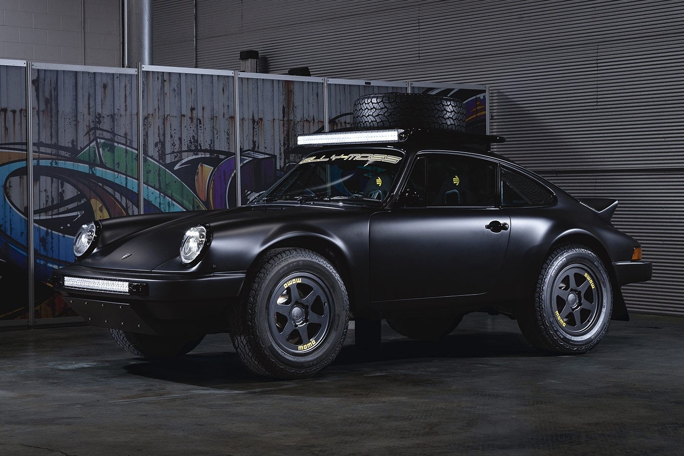 Porsche 911 Safari - ban do nang gam chay offroad gia 375.000 USD hinh anh