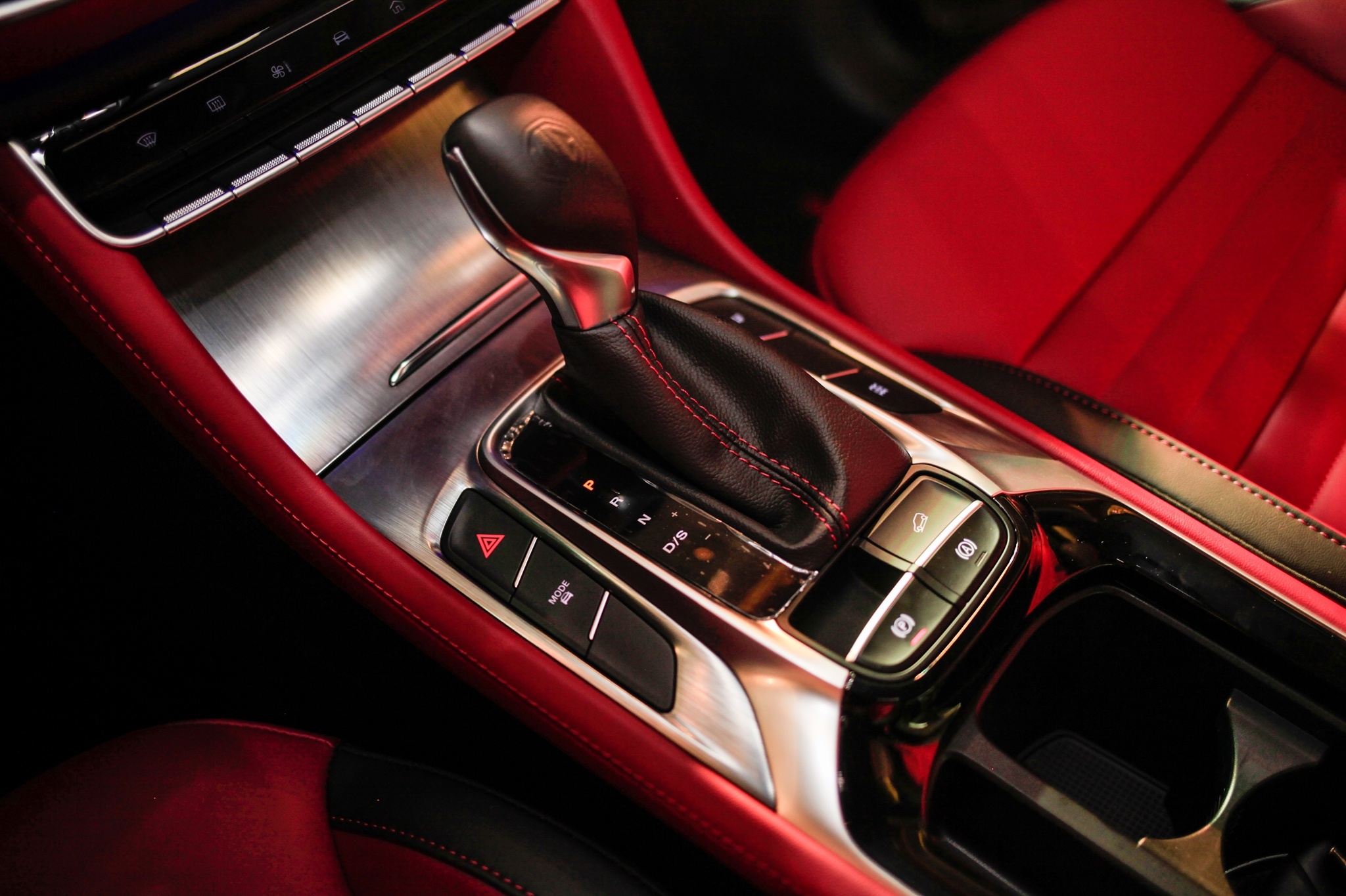 SUV 5 cho co trung anh 14