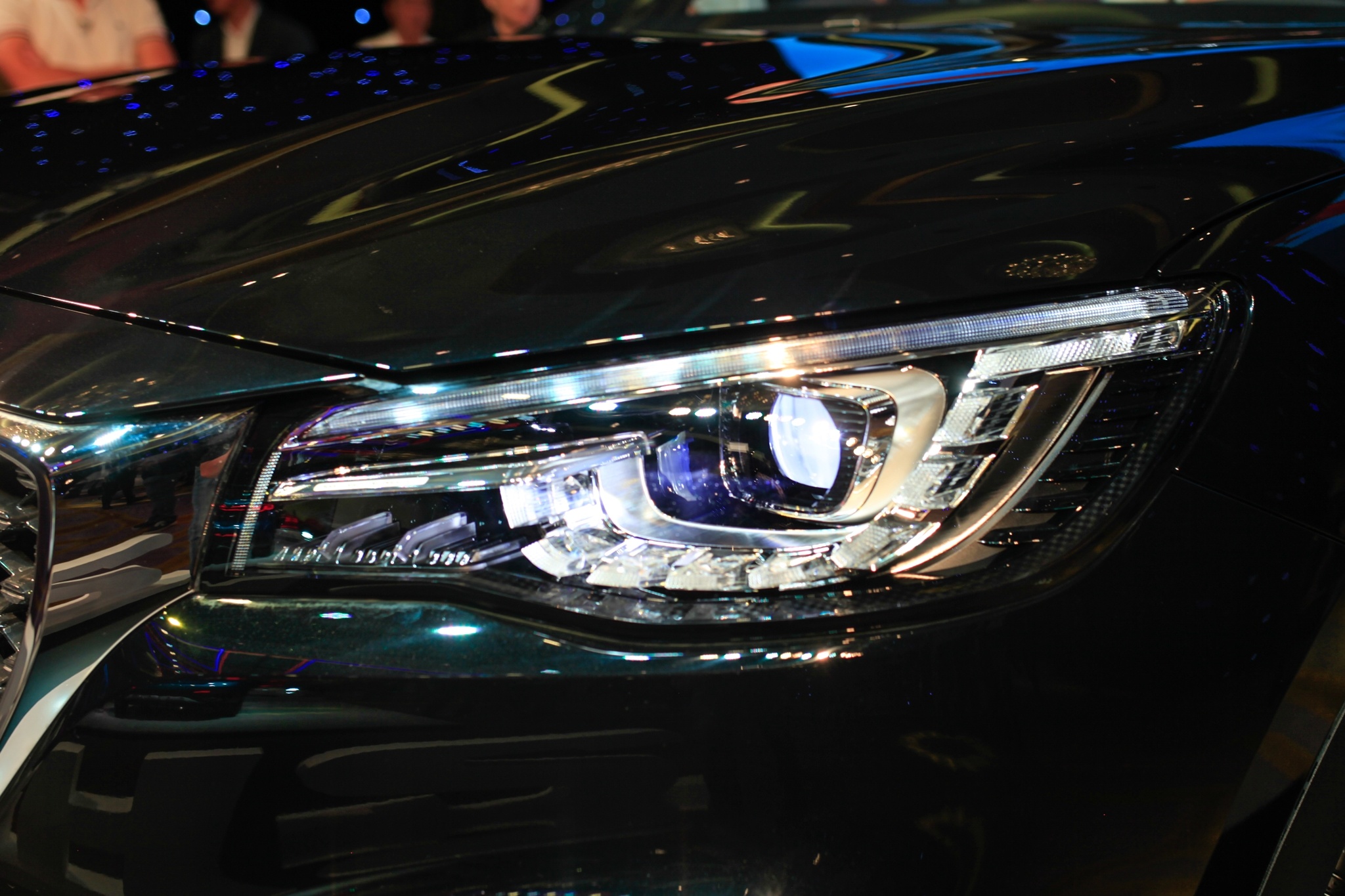 SUV 5 cho co trung anh 6