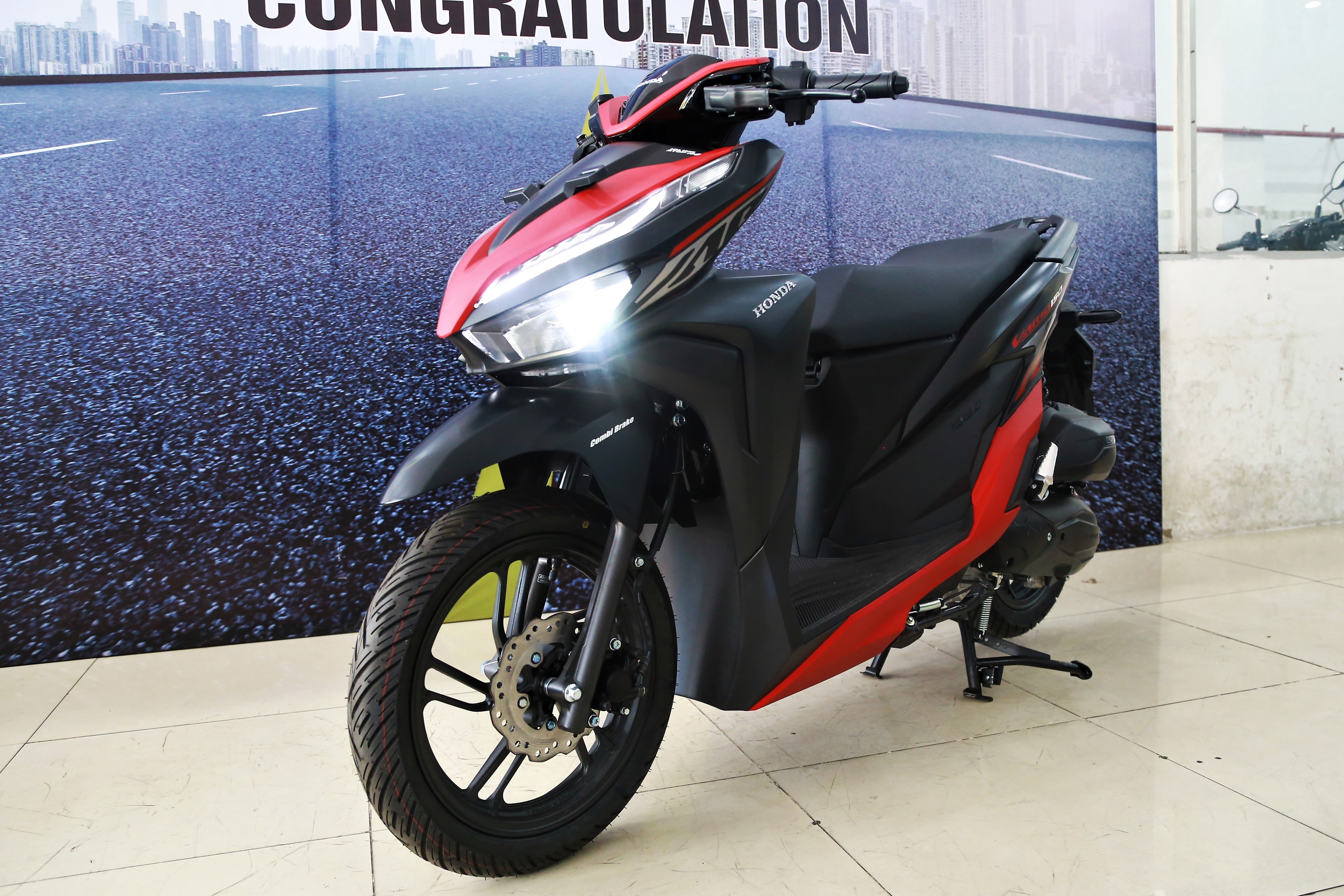 Nhung mau xe tay ga dang chu y o tam gia 50 trieu dong hinh anh