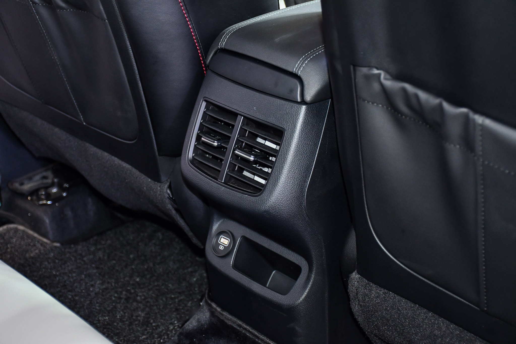 Kia Seltos 2020 ảnh 19 Kia Seltos 2020 anh 19