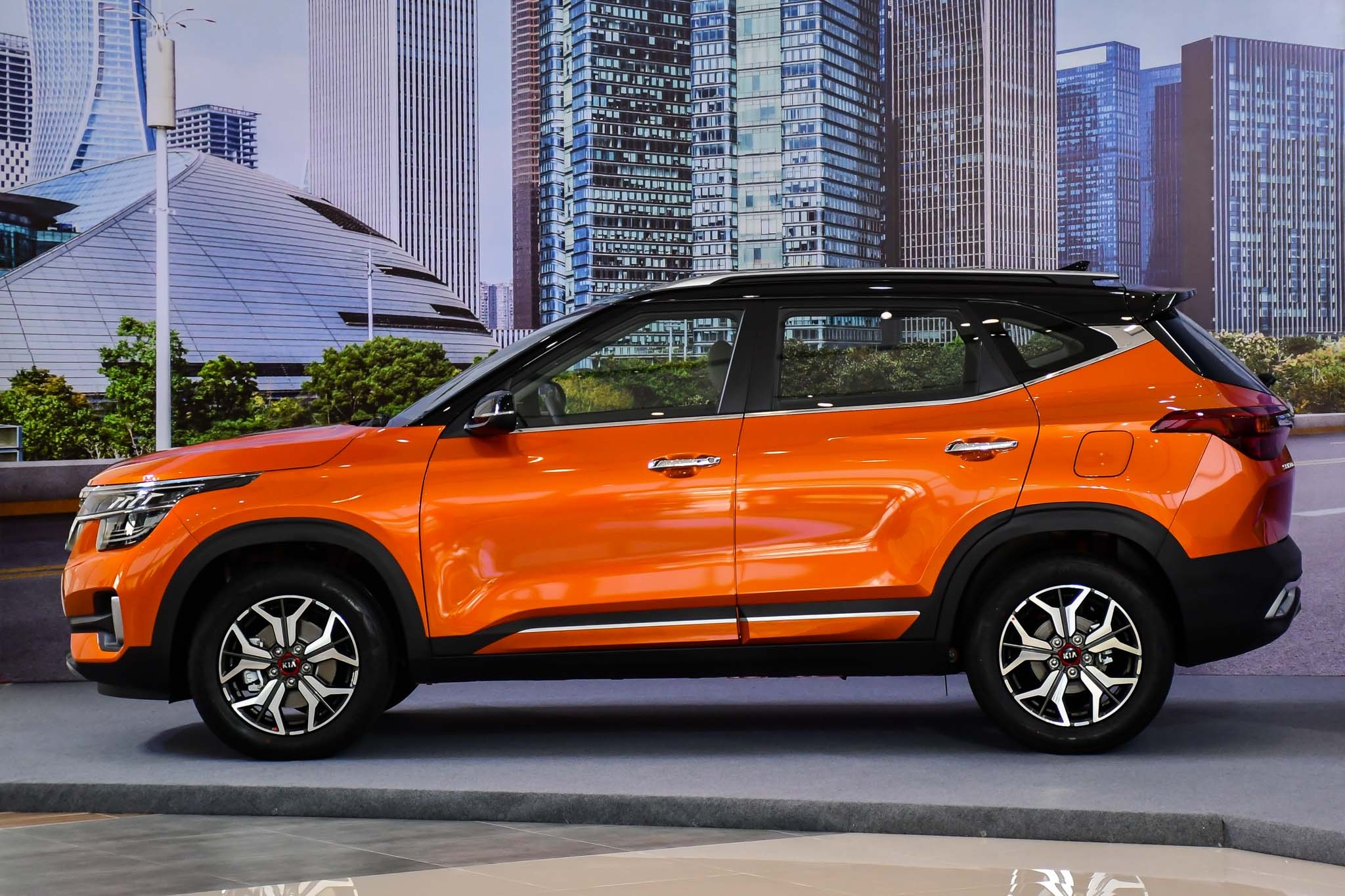 SUV do thi tam 700 trieu anh 14