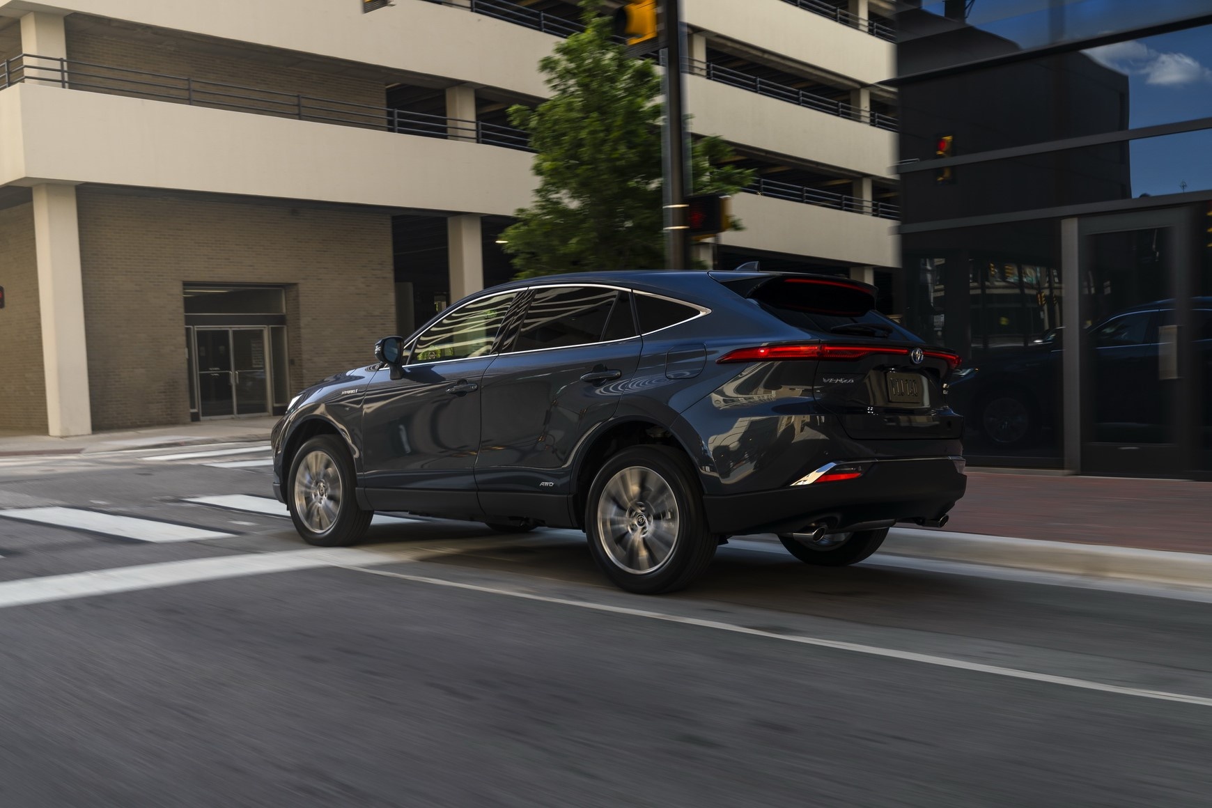 Toyota Venza 2021 anh 15