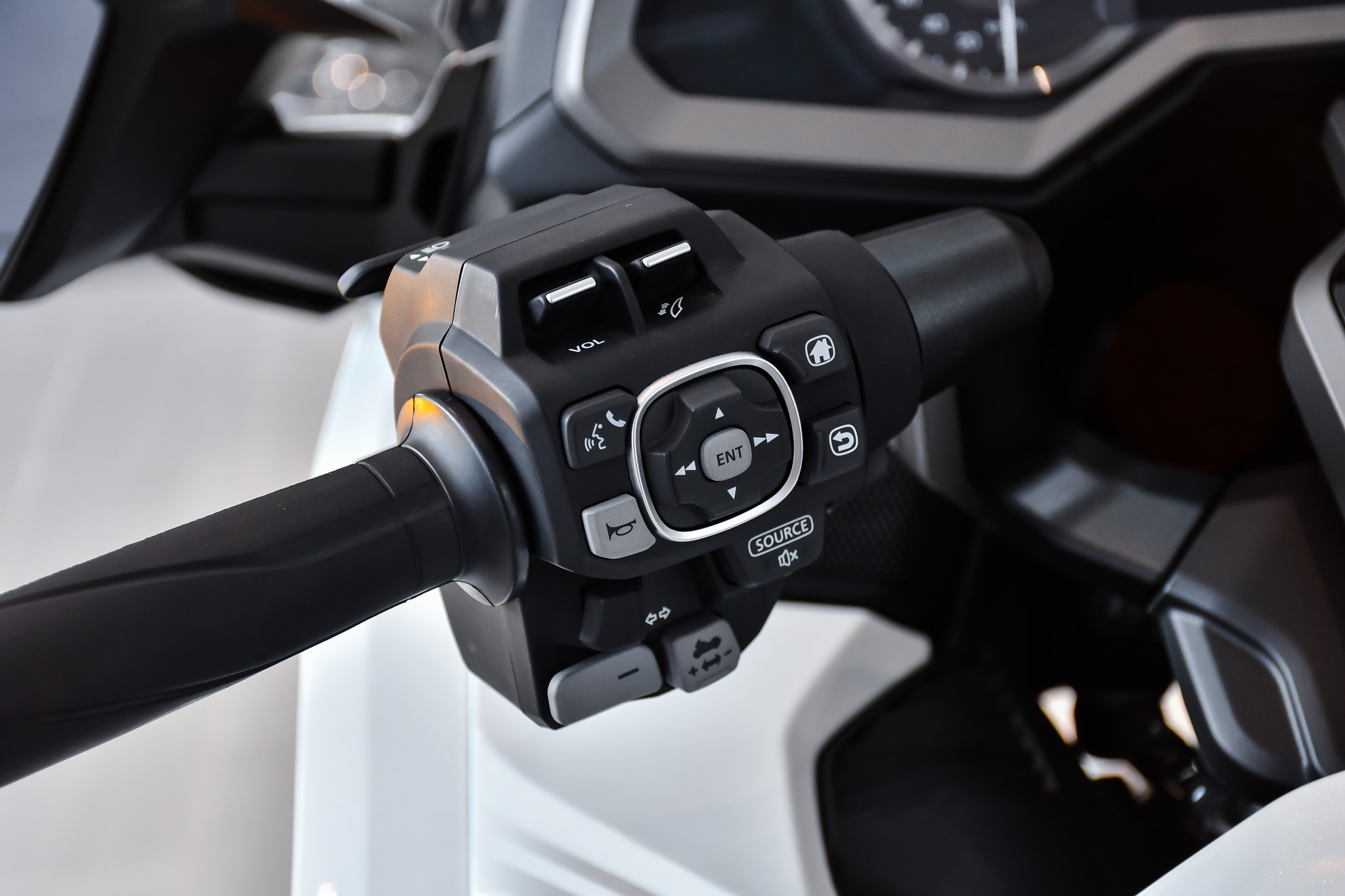 Honda Gold Wing 2020 anh 11