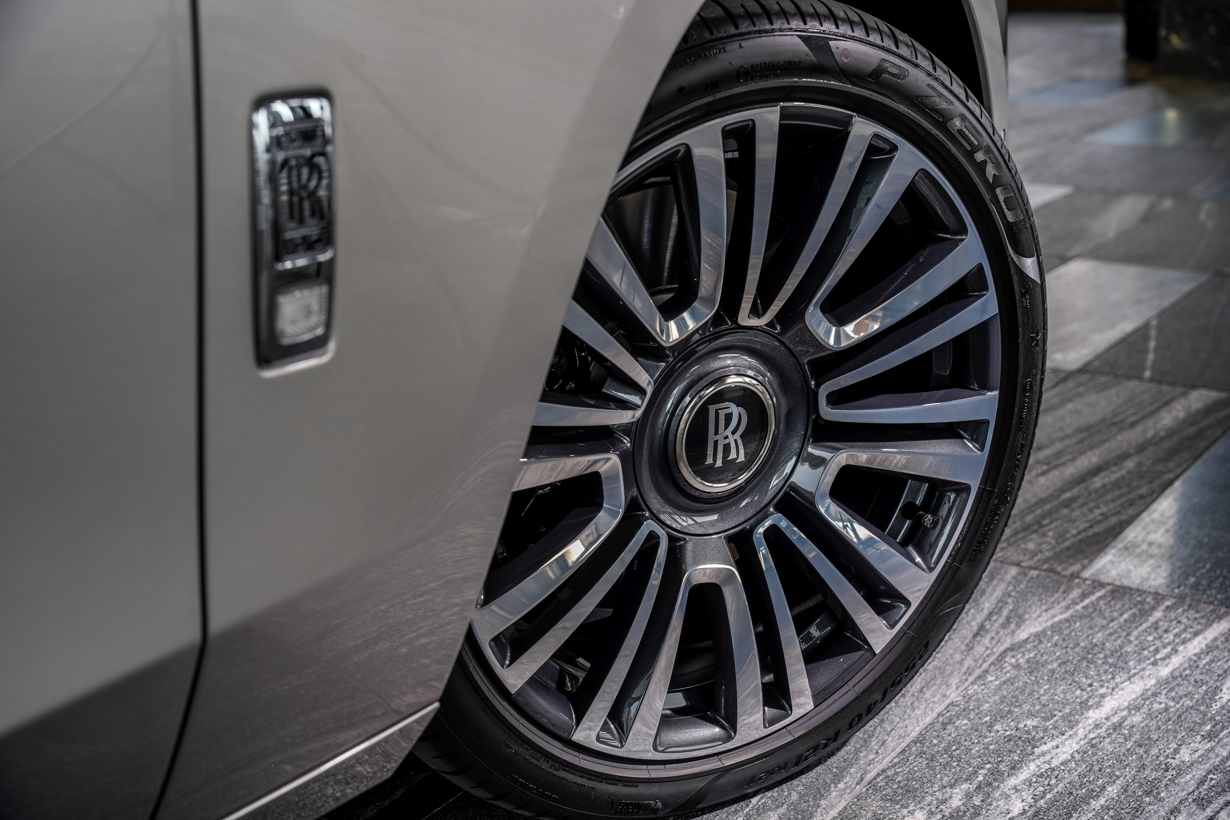 Rolls-Royce Ghost 2021 ảnh 10 Rolls-Royce Ghost 2021 anh 10