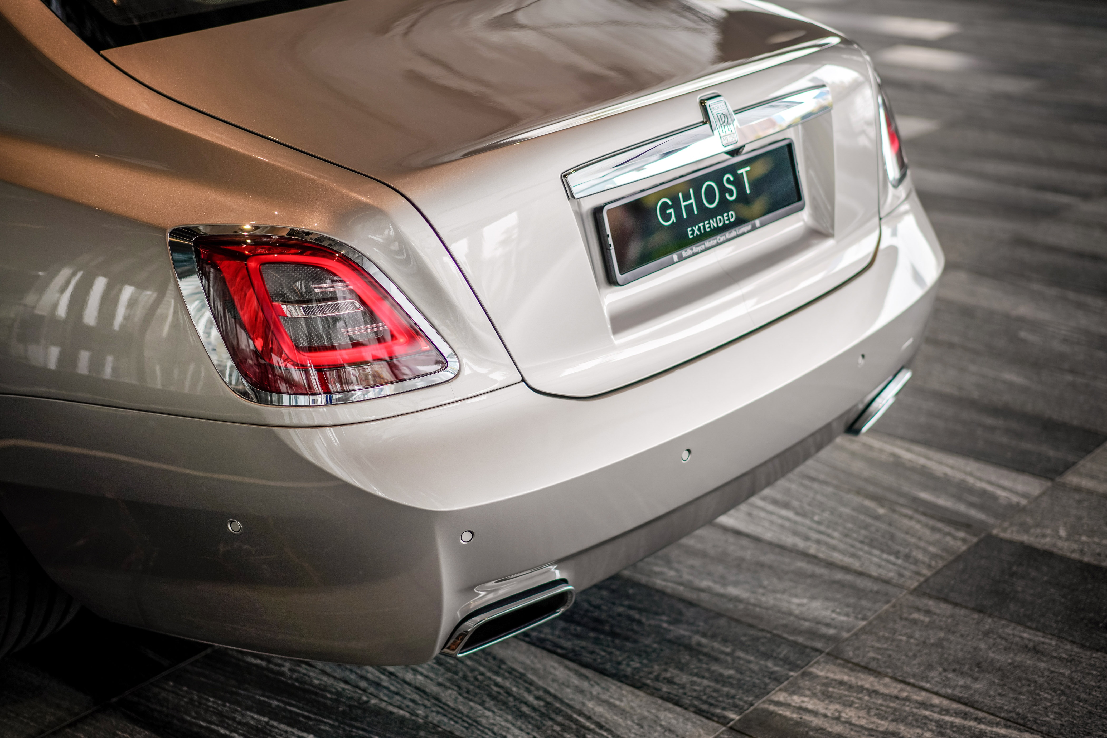 Rolls-Royce Ghost 2021 ảnh 7 Rolls-Royce Ghost 2021 anh 7