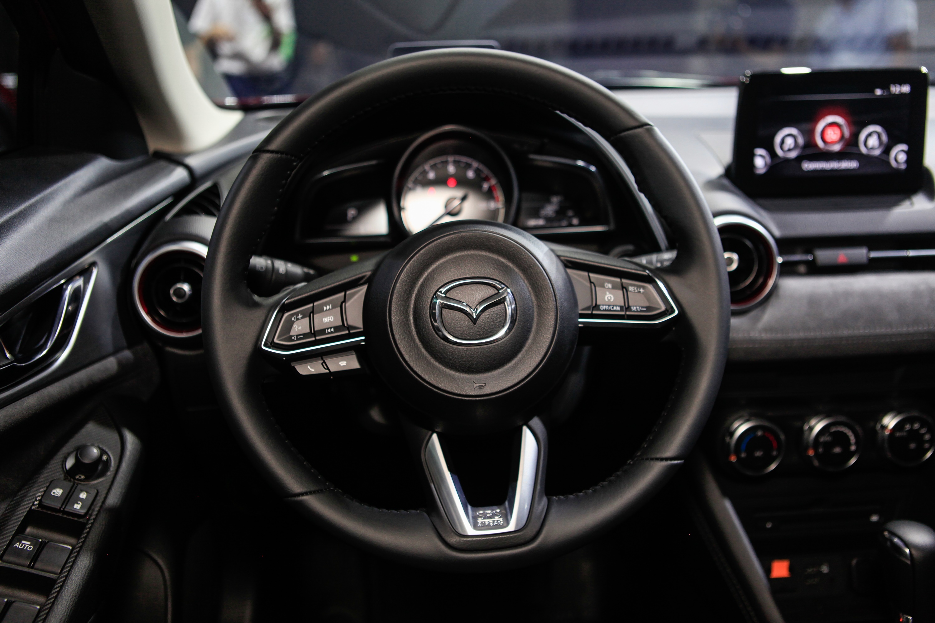 Mazda CX-3 kem hap dan anh 3