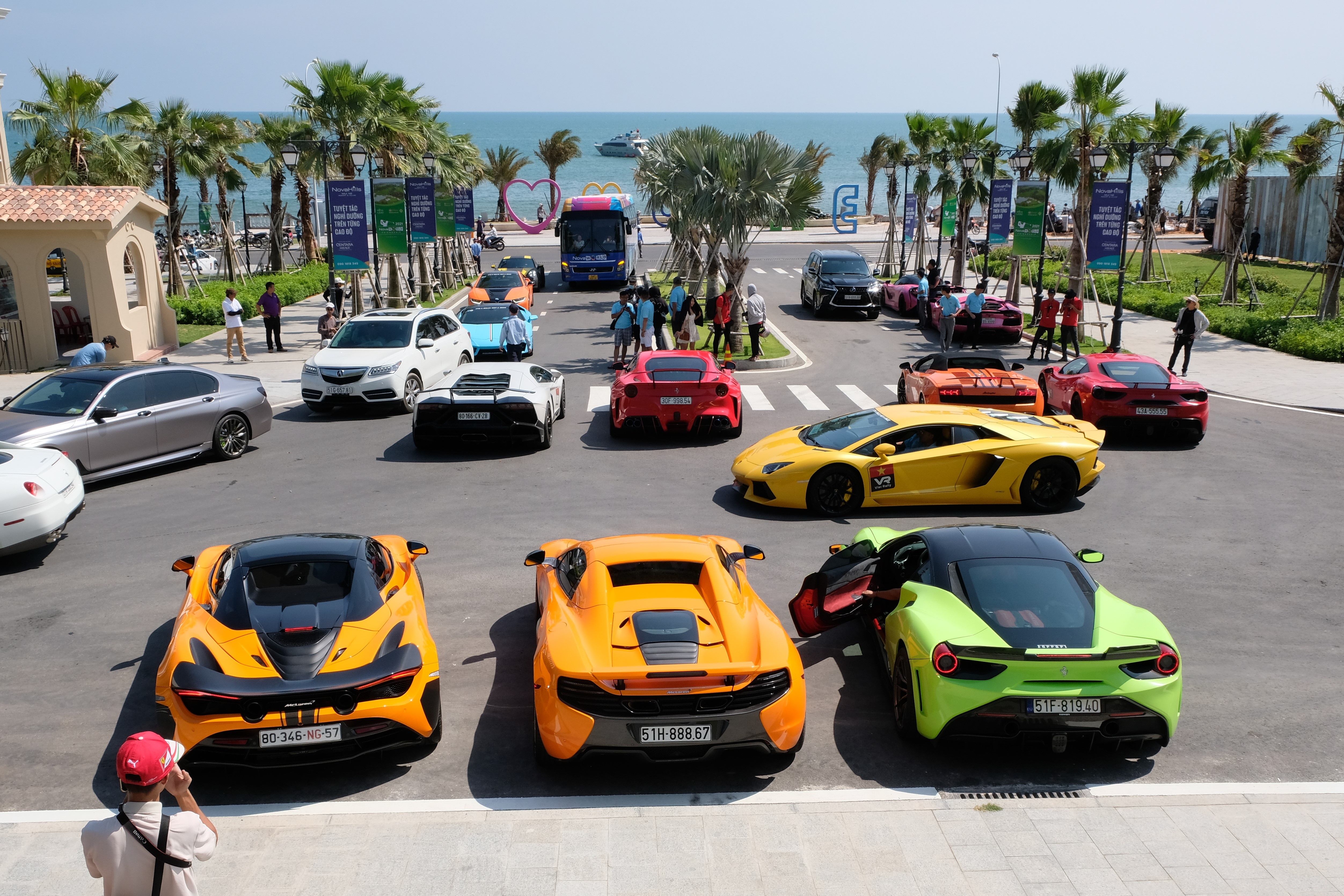 Doan sieu xe 50 chiec khoi hanh di Phan Thiet anh 14