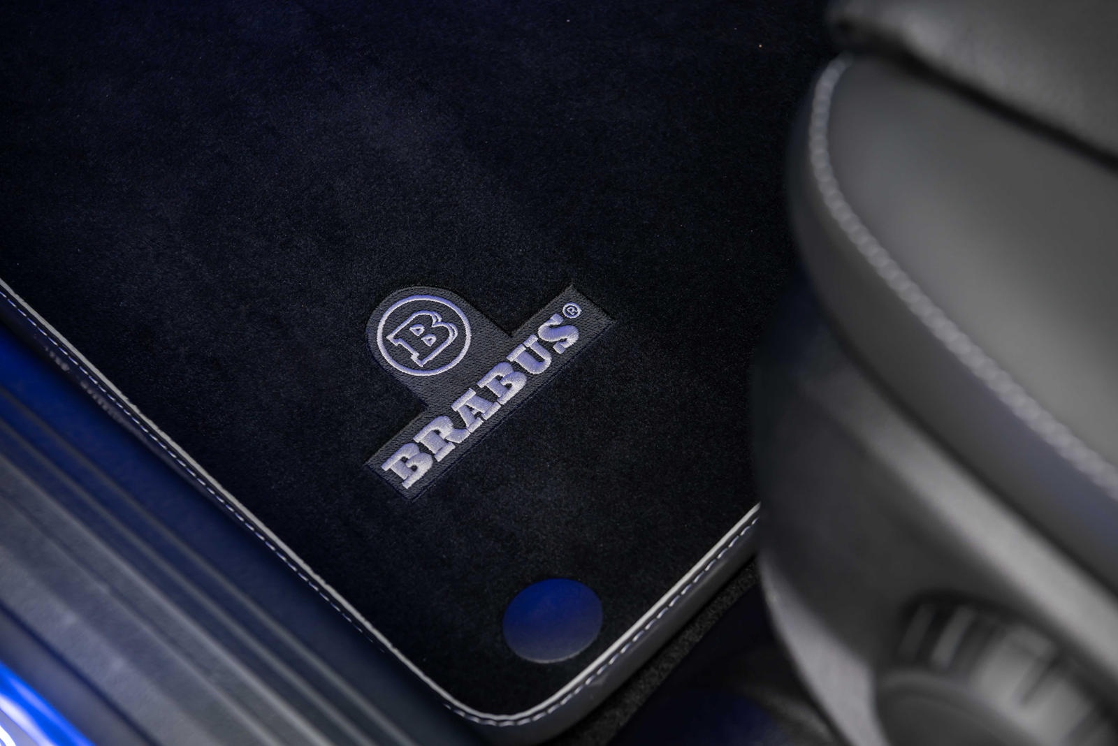 Mercedes GLB độ Brabus ảnh 17 Mercedes GLB do Brabus anh 17